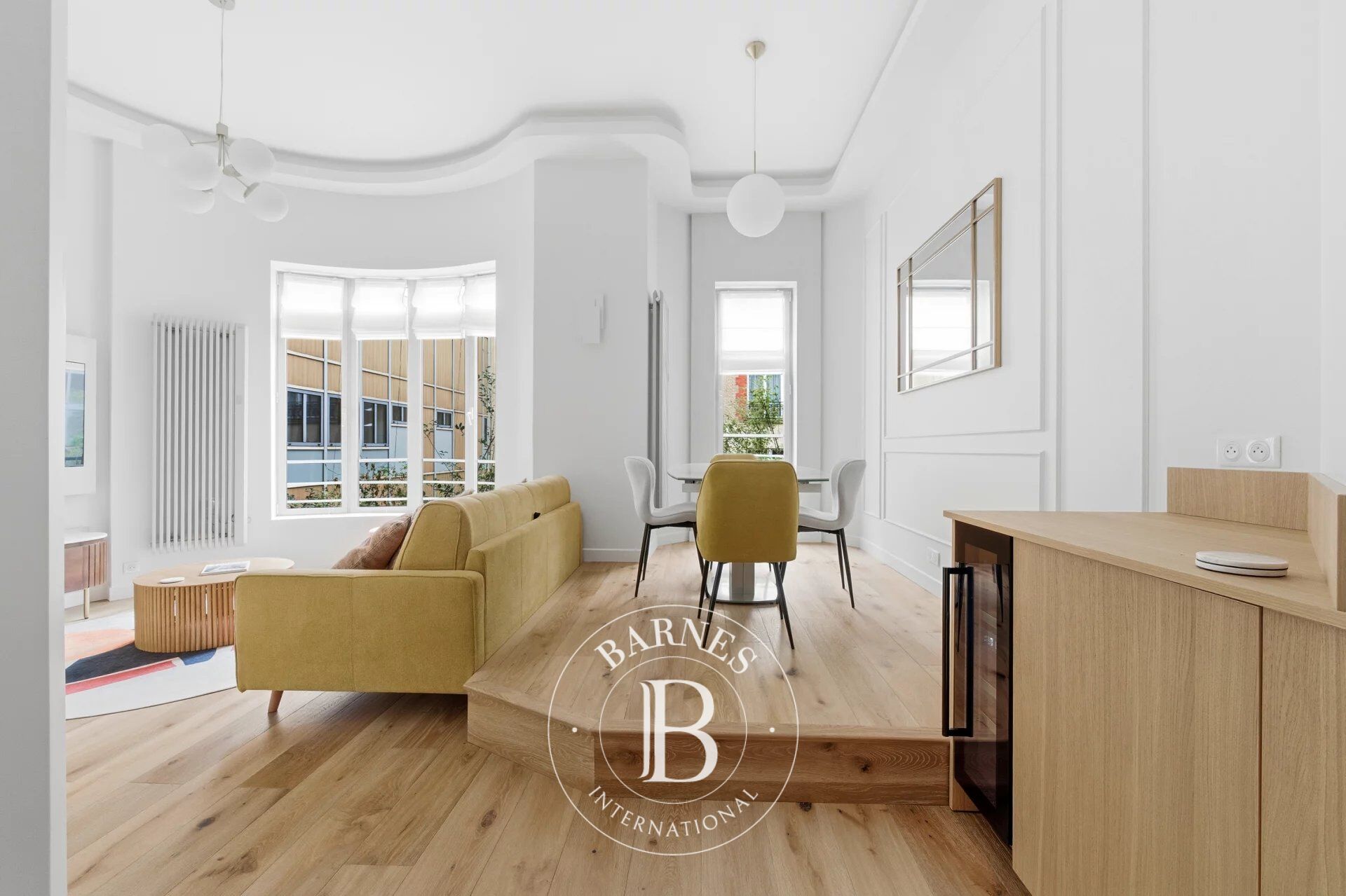 Vente appartement - Paris 3 - Rénové et meublé - 1 chambre - ascenseur - calme - picture 2