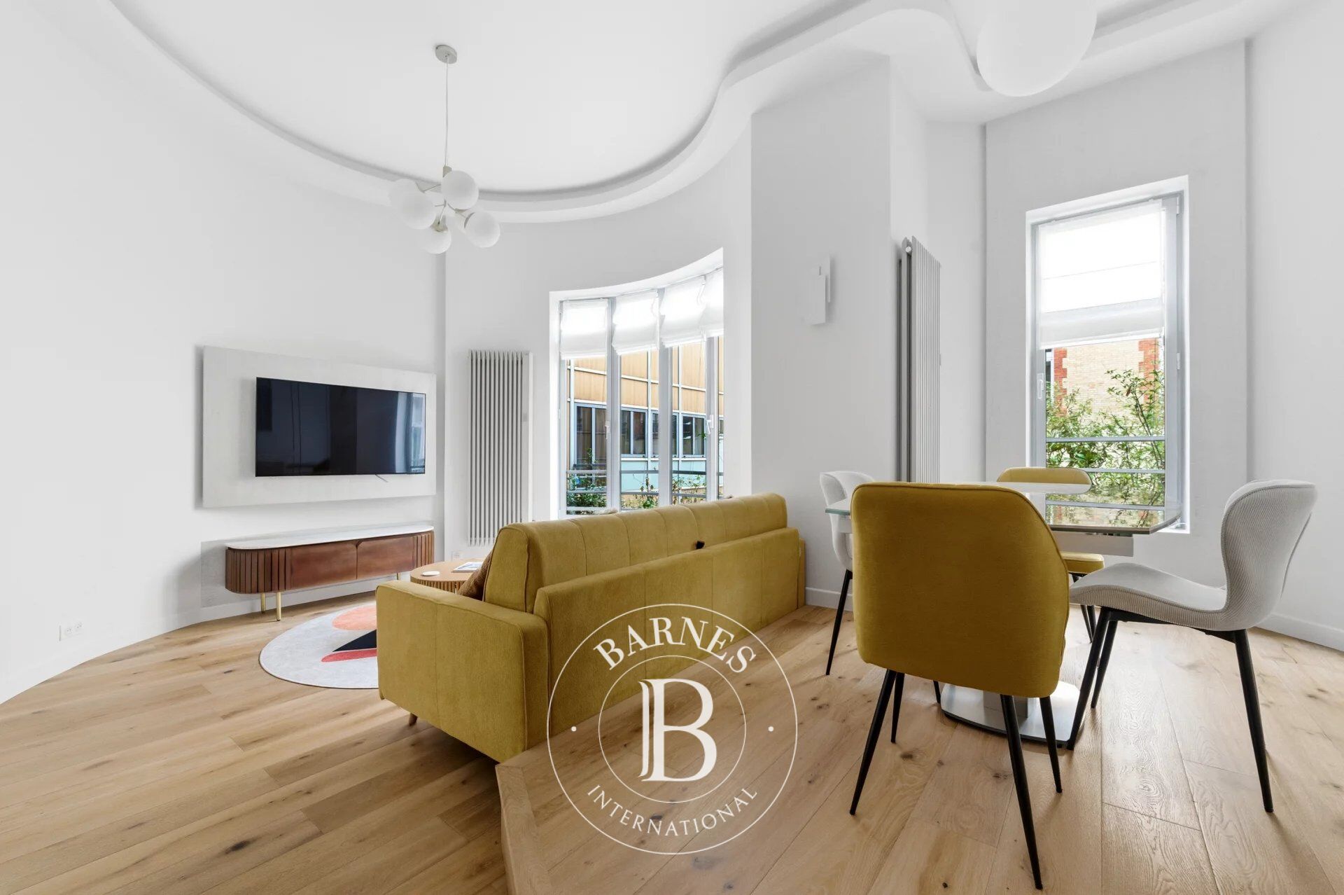 Vente appartement - Paris 3 - Rénové et meublé - 1 chambre - ascenseur - calme - picture 3