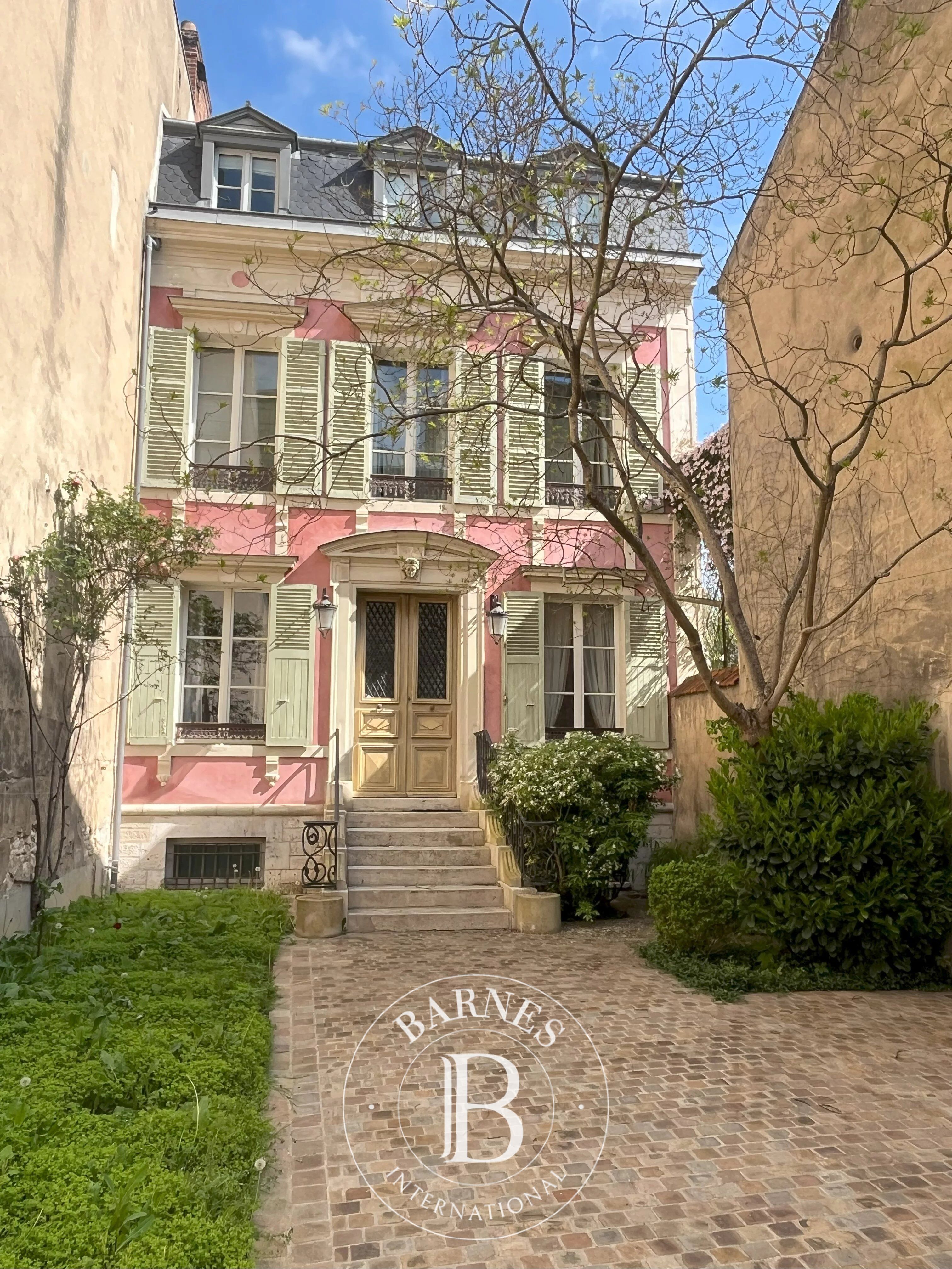 Anwesen Montargis - picture 1