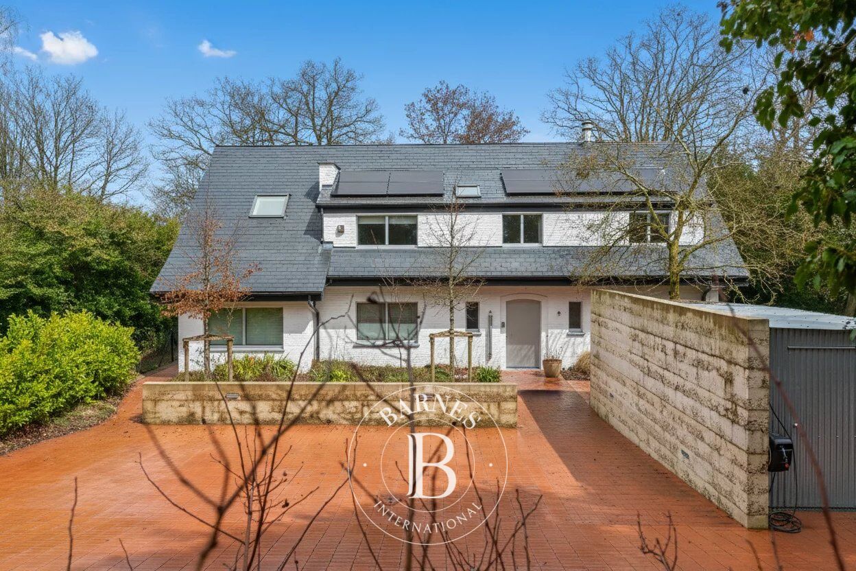 Villa d’exception – Élégance contemporaine au cœur du Sart Tilman - picture 1