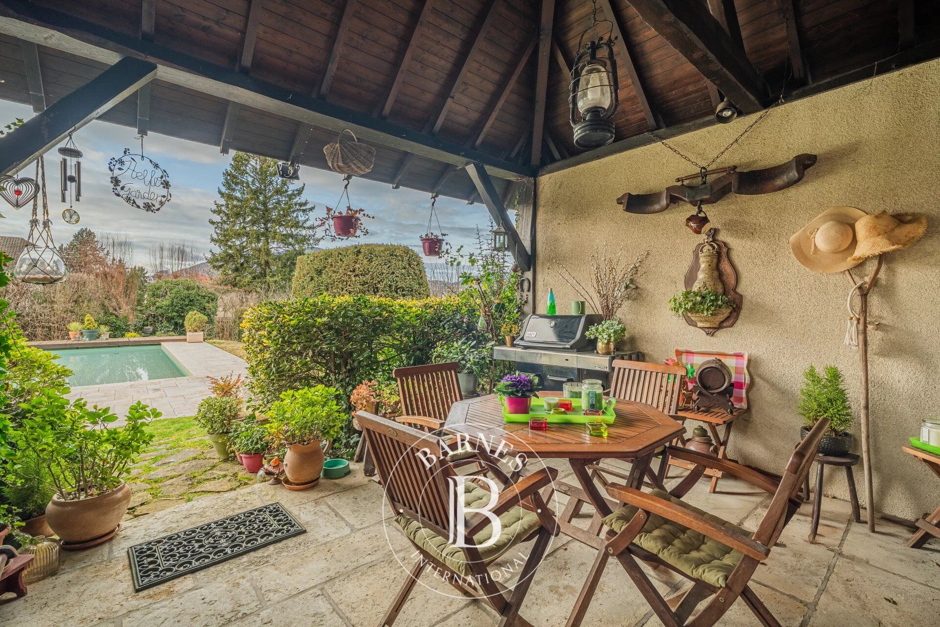 Maison bourgeoise avec tourelle, vue panoramique et terrain constructible - picture 3