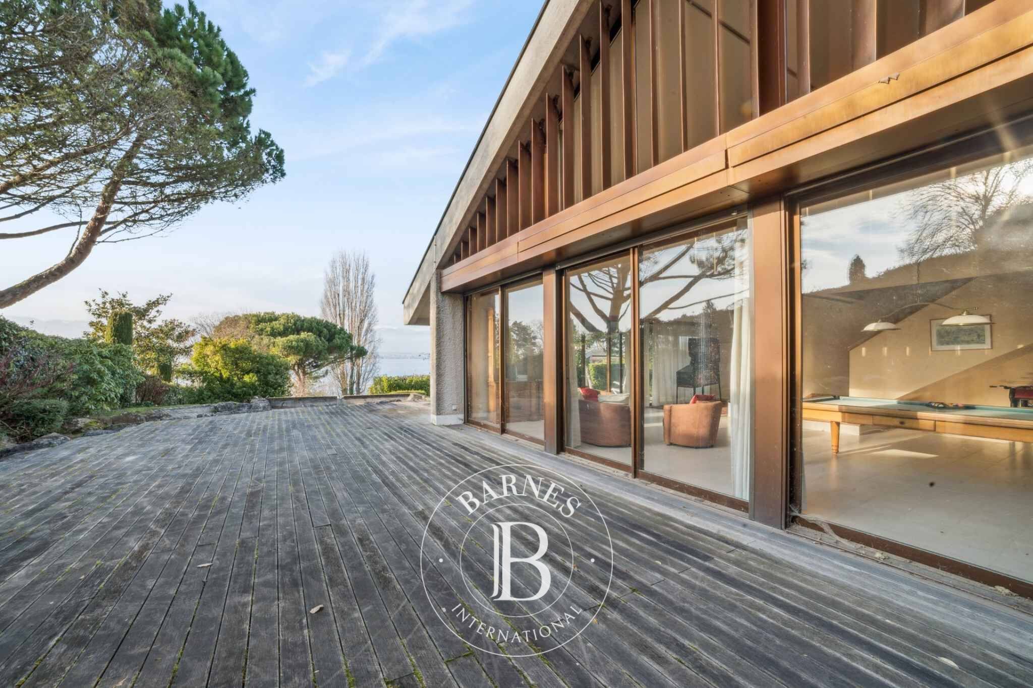 Villa Anières - picture 1