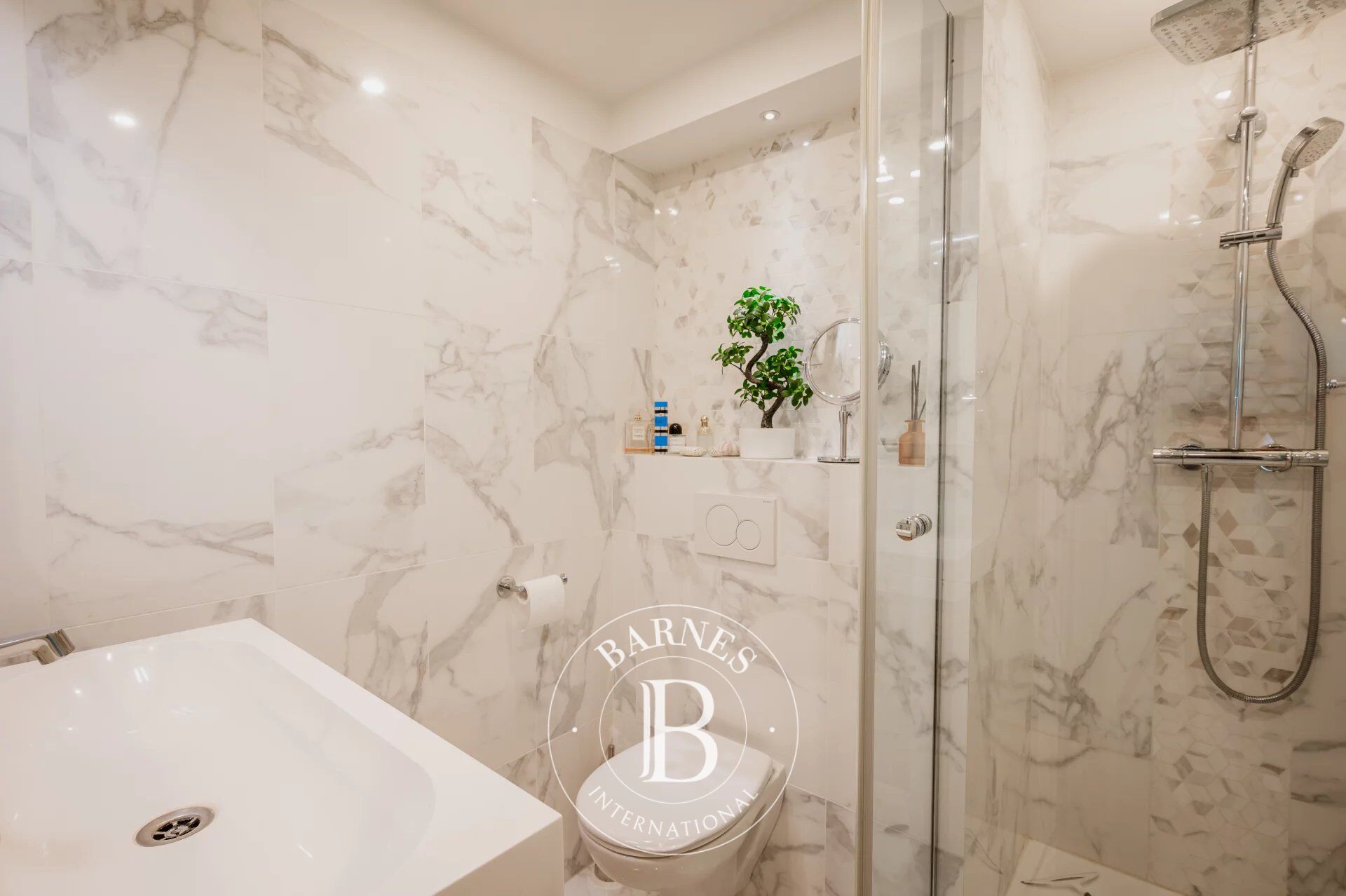 Zu verkaufen Wohnung | Paris 18ème - picture 9