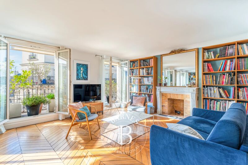 For Sale Apartment | Paris 9ème - picture 2