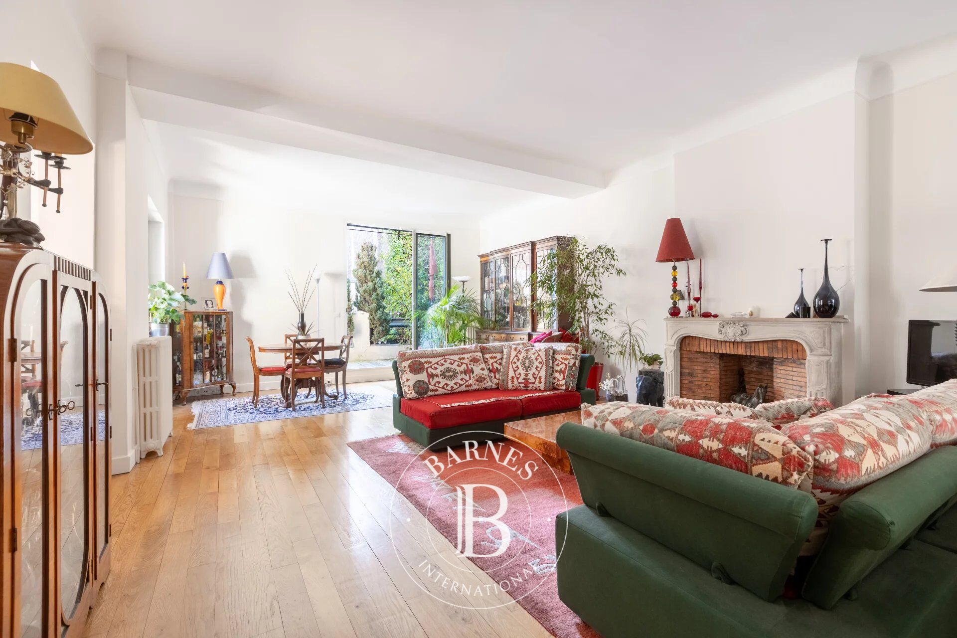 Paris 17 - Rue du Printemps - Apartment with terrace - 3 bedrooms and 1 office - picture 2