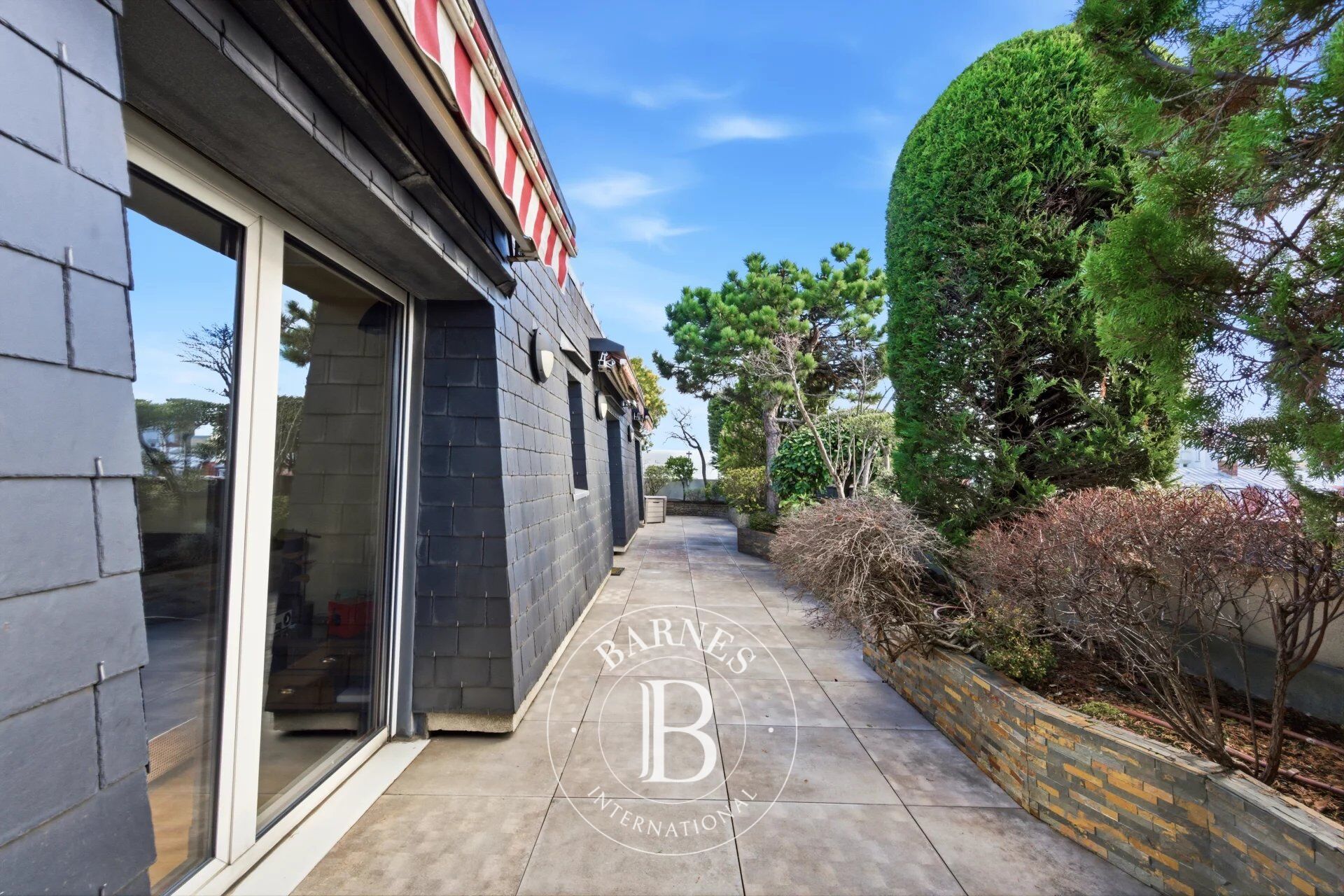 Saint-Mandé - Duplex 4 chambres - Derniers étages - Terrasses - picture 2