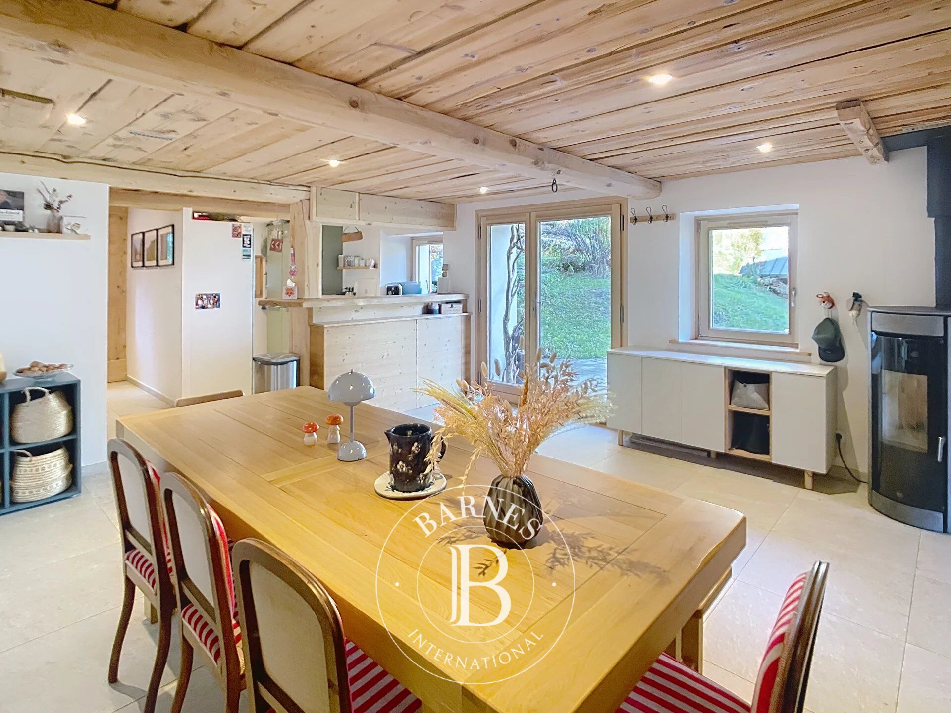 BARNES CHAMONIX – LES HOUCHES – COUPEAU – SEMI-DETACHED FARMHOUSE – 4 BEDROOMS – MONT BLANC VIEWS - picture 2