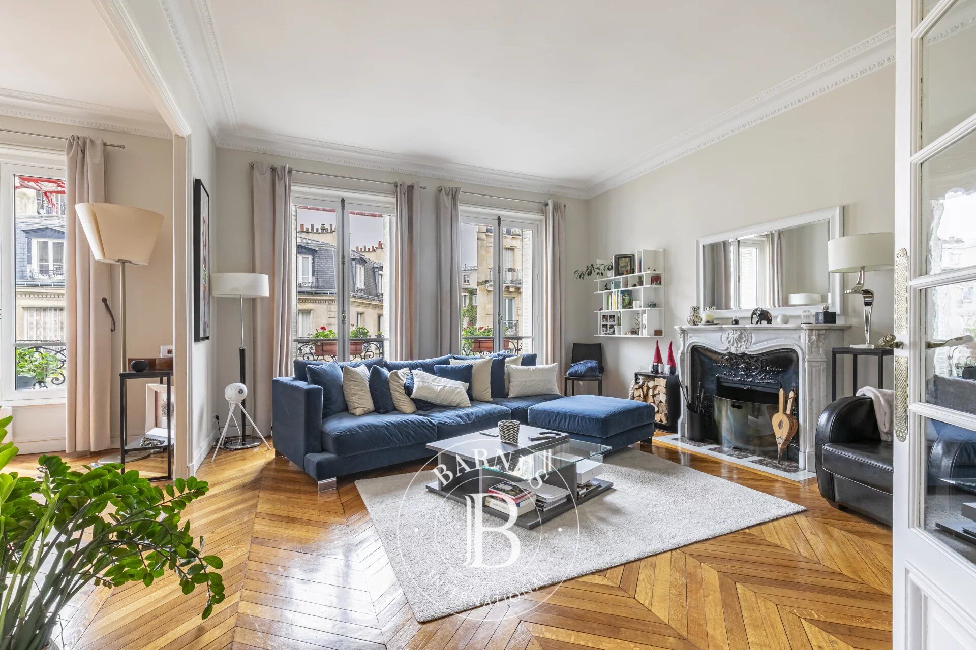 Exclusivité - Paris 16 - Appartement familial - Etage élevé - 4 chambres - picture 2