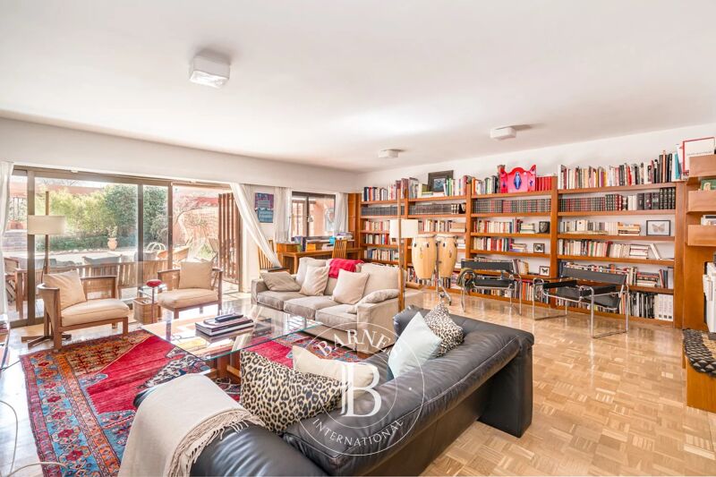 For Sale Townhouse | Madrid - picture 2