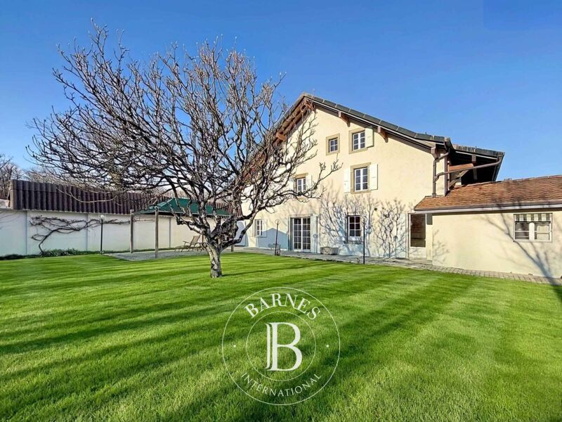 Village house Céligny