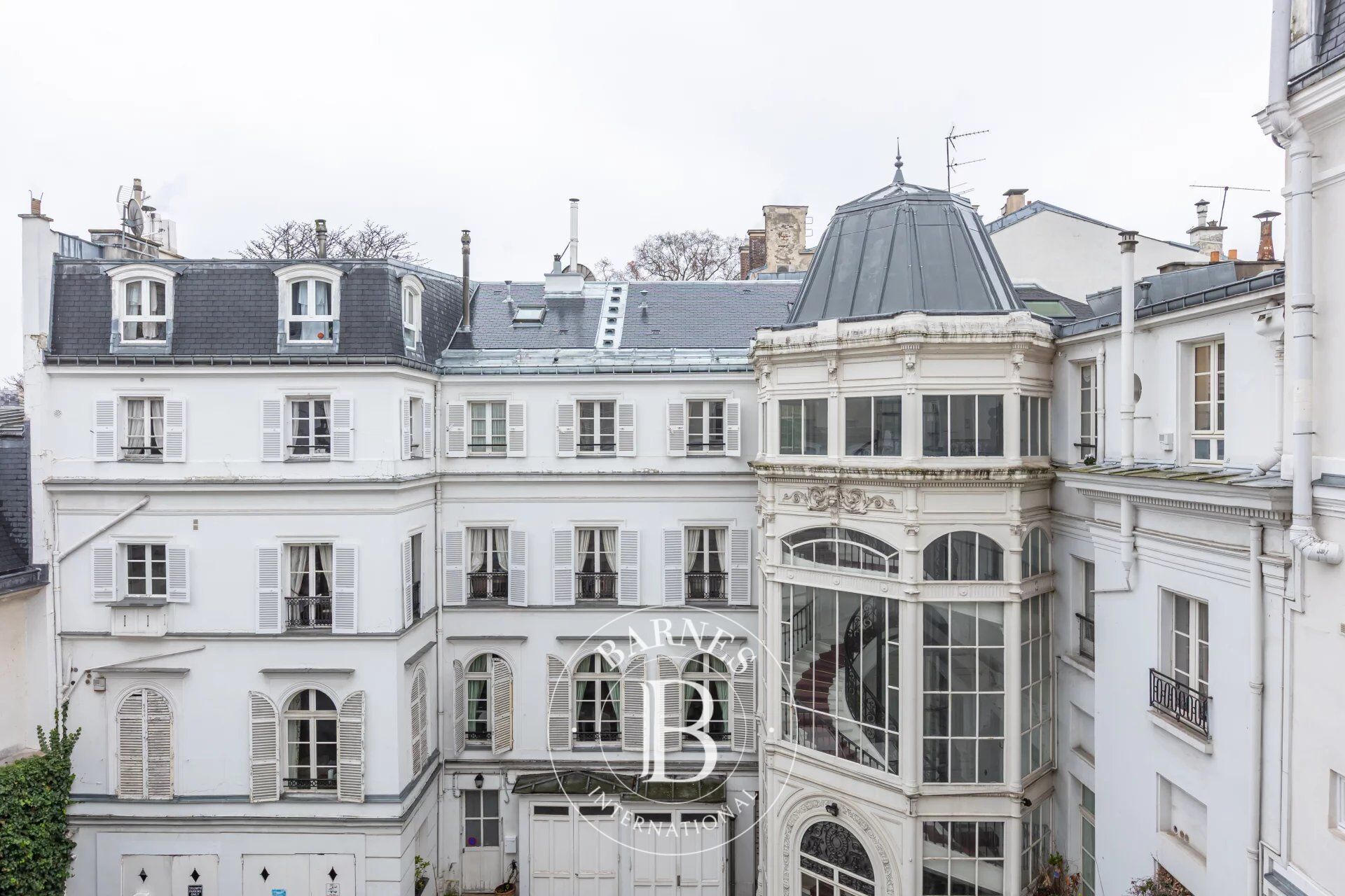 Paris 8 - Avenue Gabriel - 4-bedroom duplex apartment - picture 3