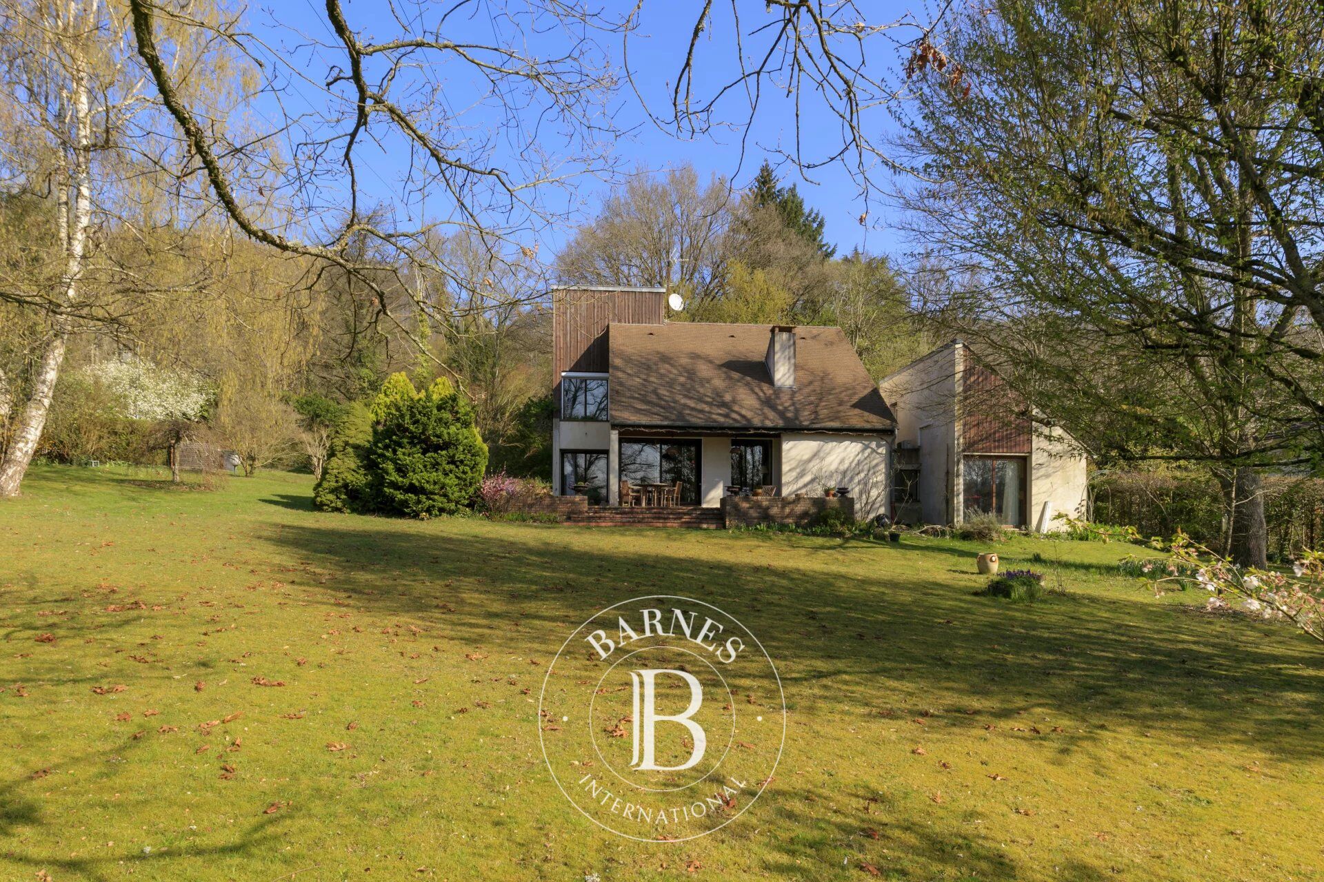 Gif sur Yvette - Maison d'architecte de 217 m² - Terrain de 2700 m² divisible - picture 2