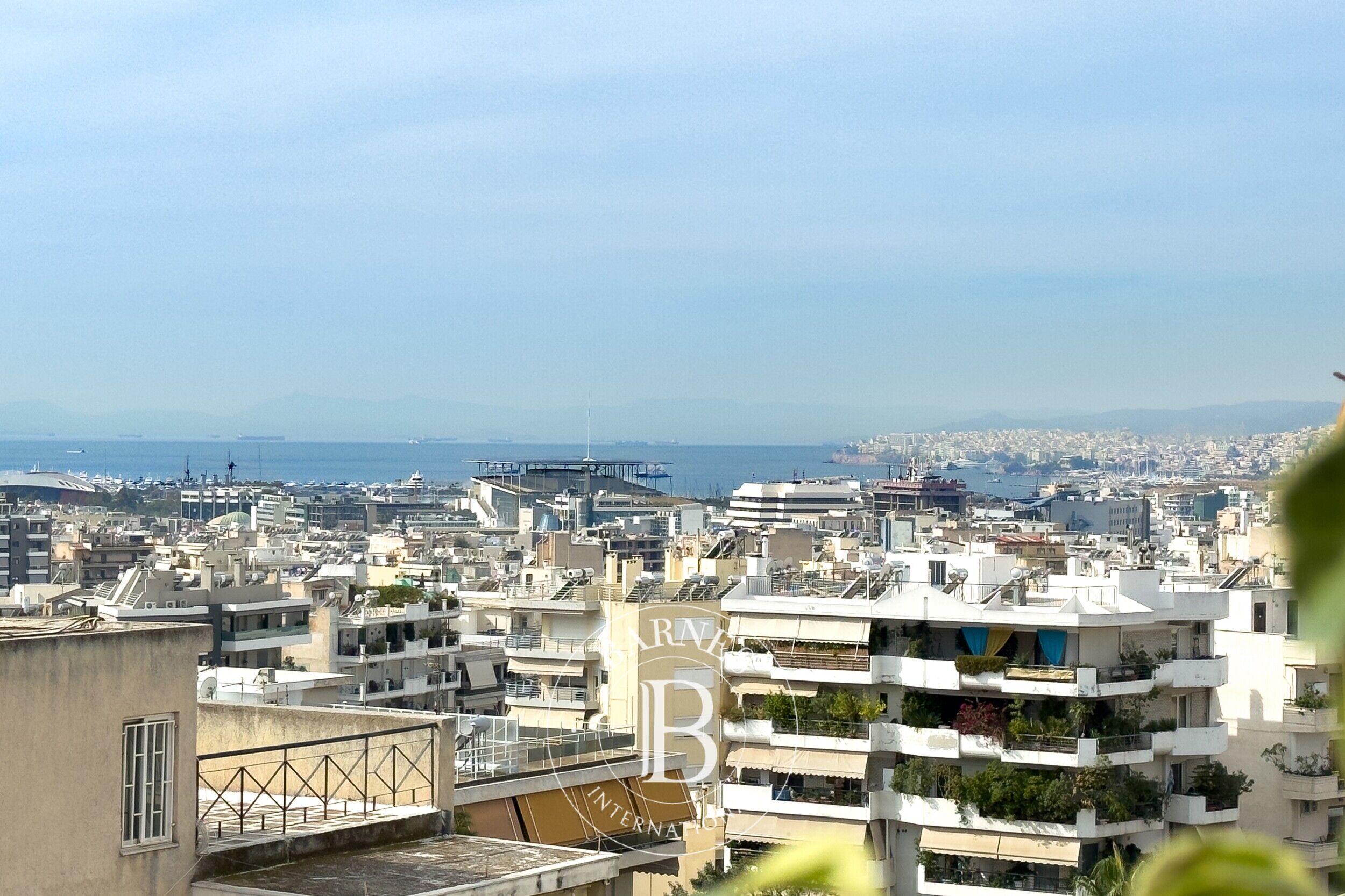 Appartement Spacieux au Dernier Étage - Nea Smyrni, Banlieux du Sud - picture 1