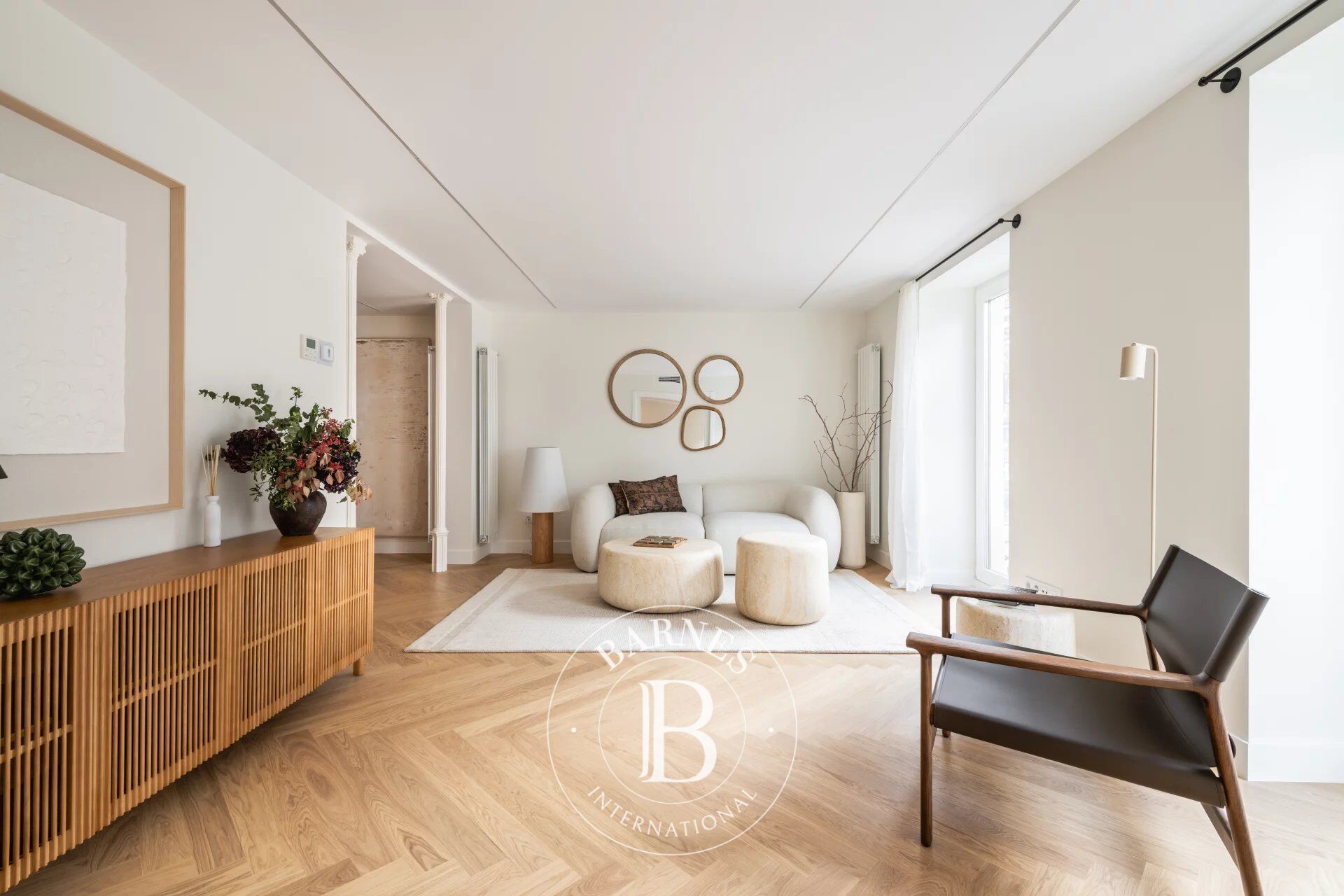 Madrid – Recoletos – Barrio Salamanca – Piso reformado a estrenar con tres balcones y 3 suites en la calle Goya - picture 2