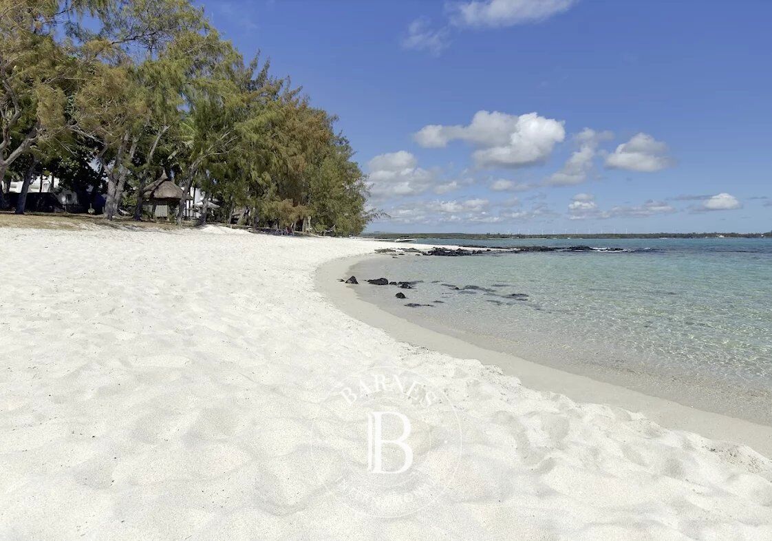 BELLE MARE - Propriété sur la mer - 3020 m² - picture 1