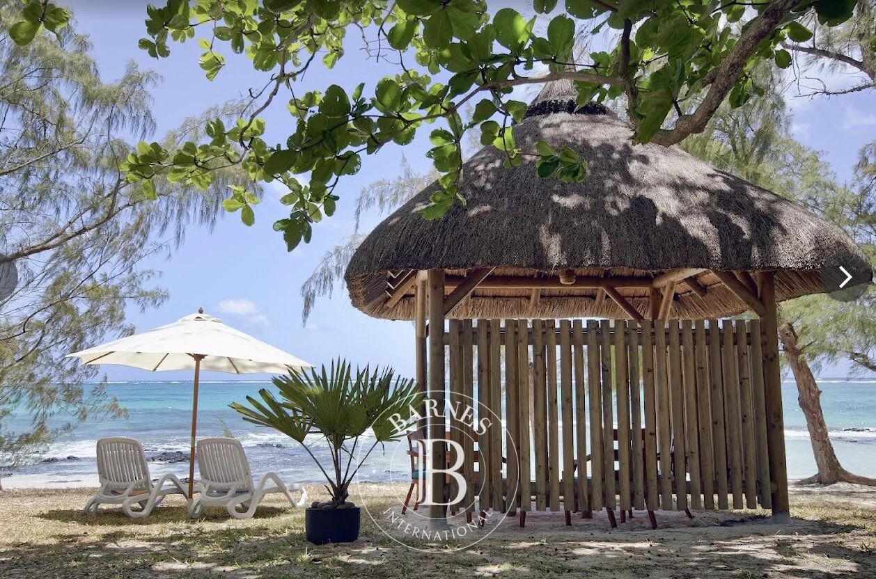 BELLE MARE - Propriété sur la mer - 3020 m² - picture 2