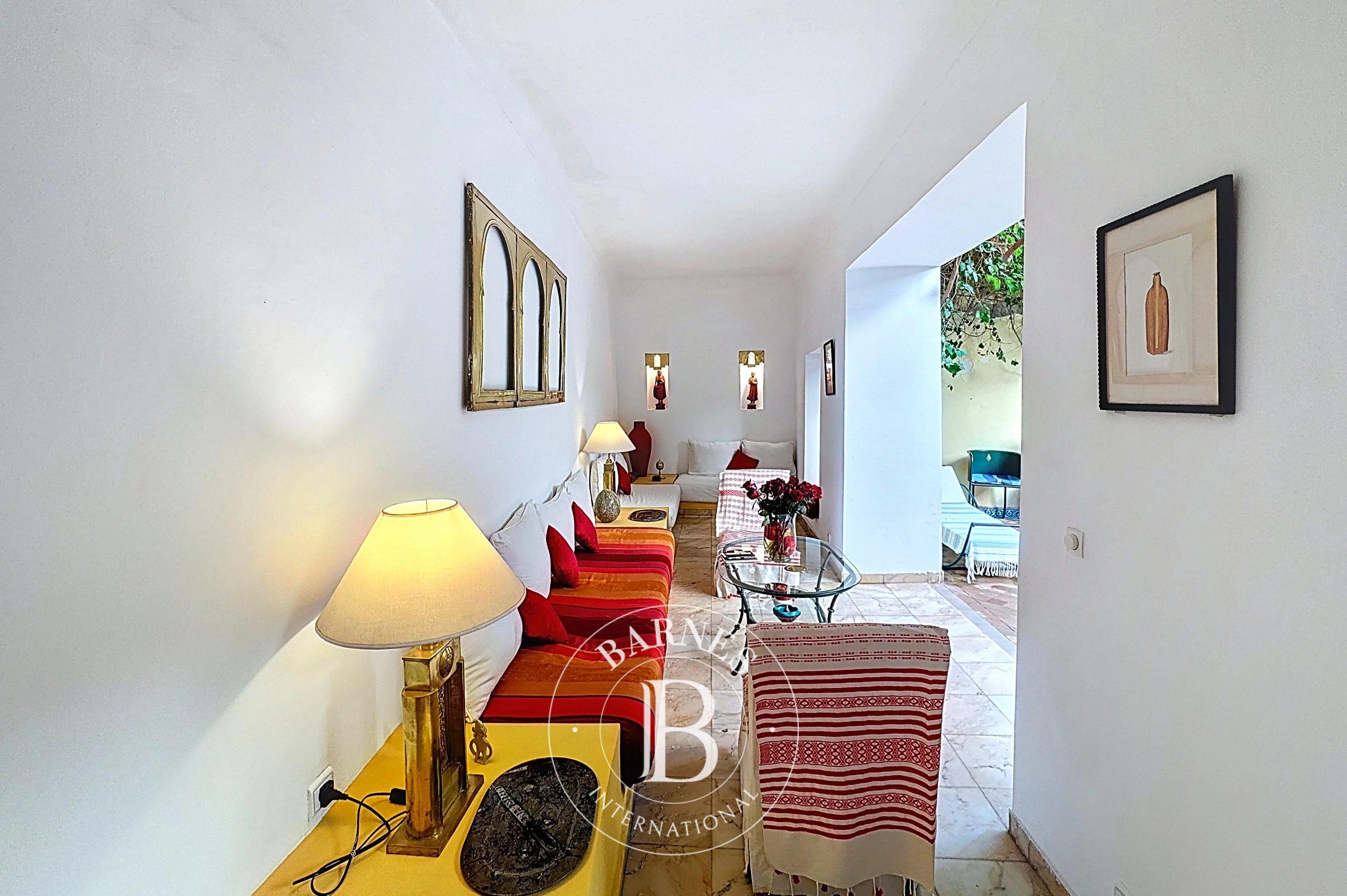 Riad d’exception à Marrakech – Médina Sidi Ben Slimane, piscine, 4 suites, terrasse avec vue sur l'Atlas - picture 2