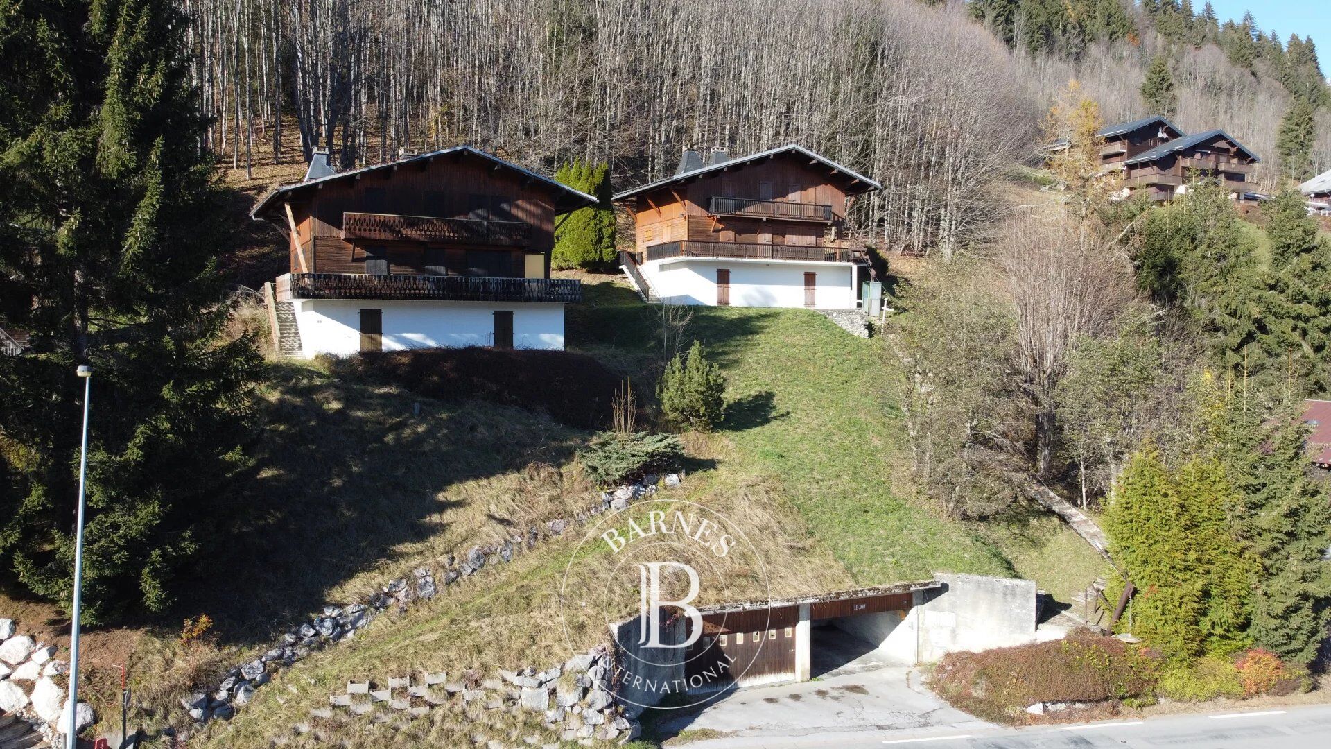 Chalet Les Gets - picture 2