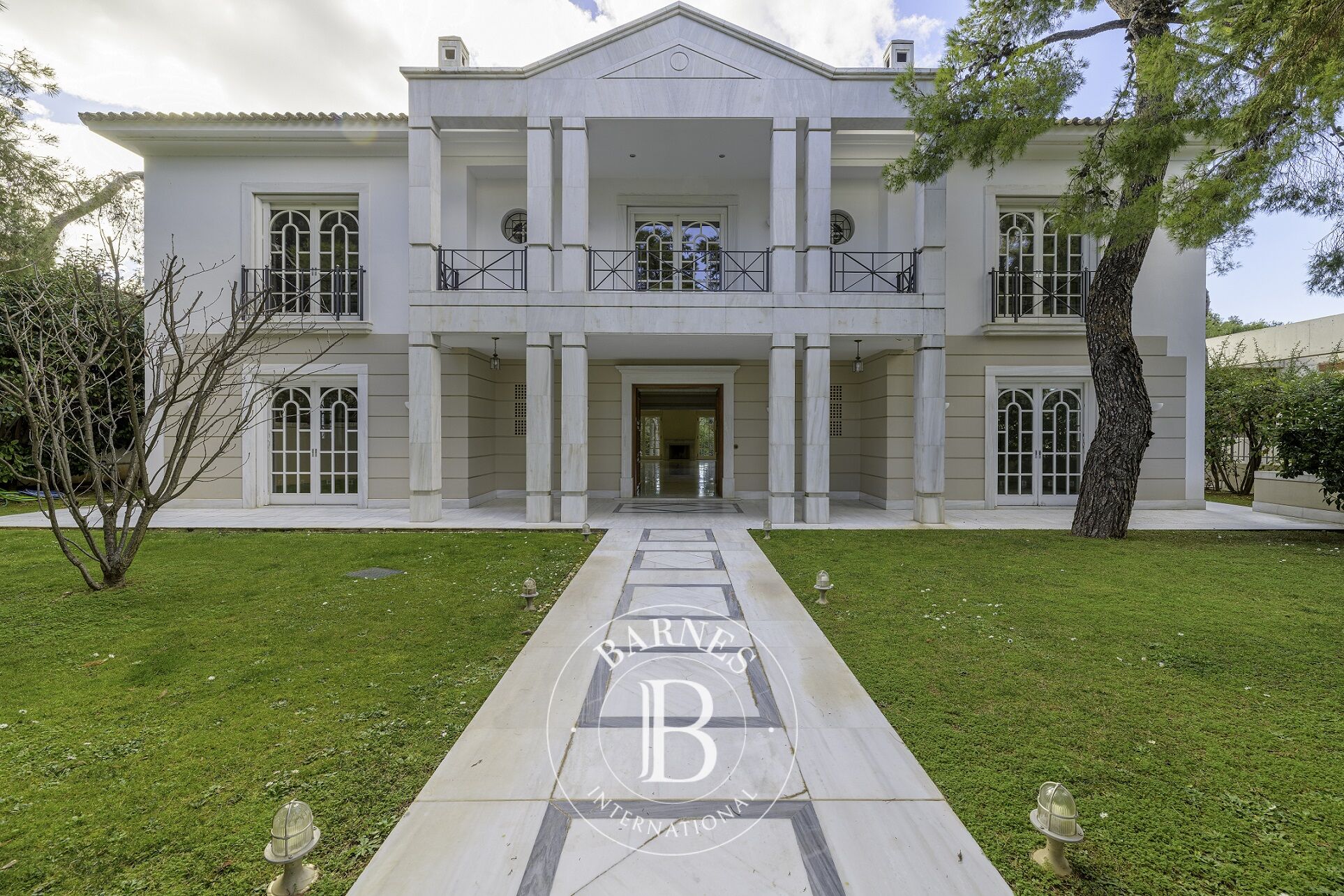 Villa Remarquable - Ekali, Banlieux du Nord - picture 1