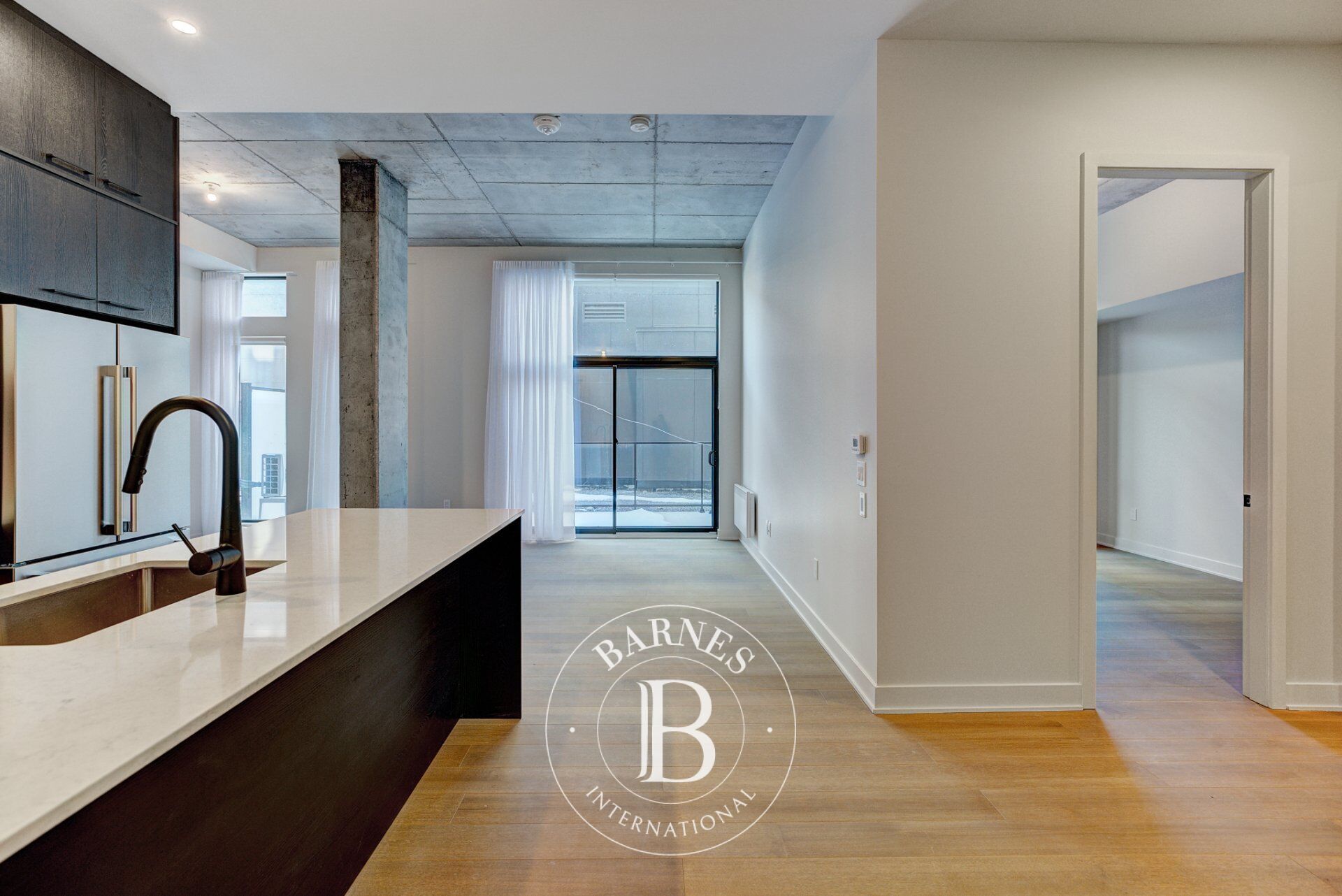 Piso Laval (Chomedey) - picture 3