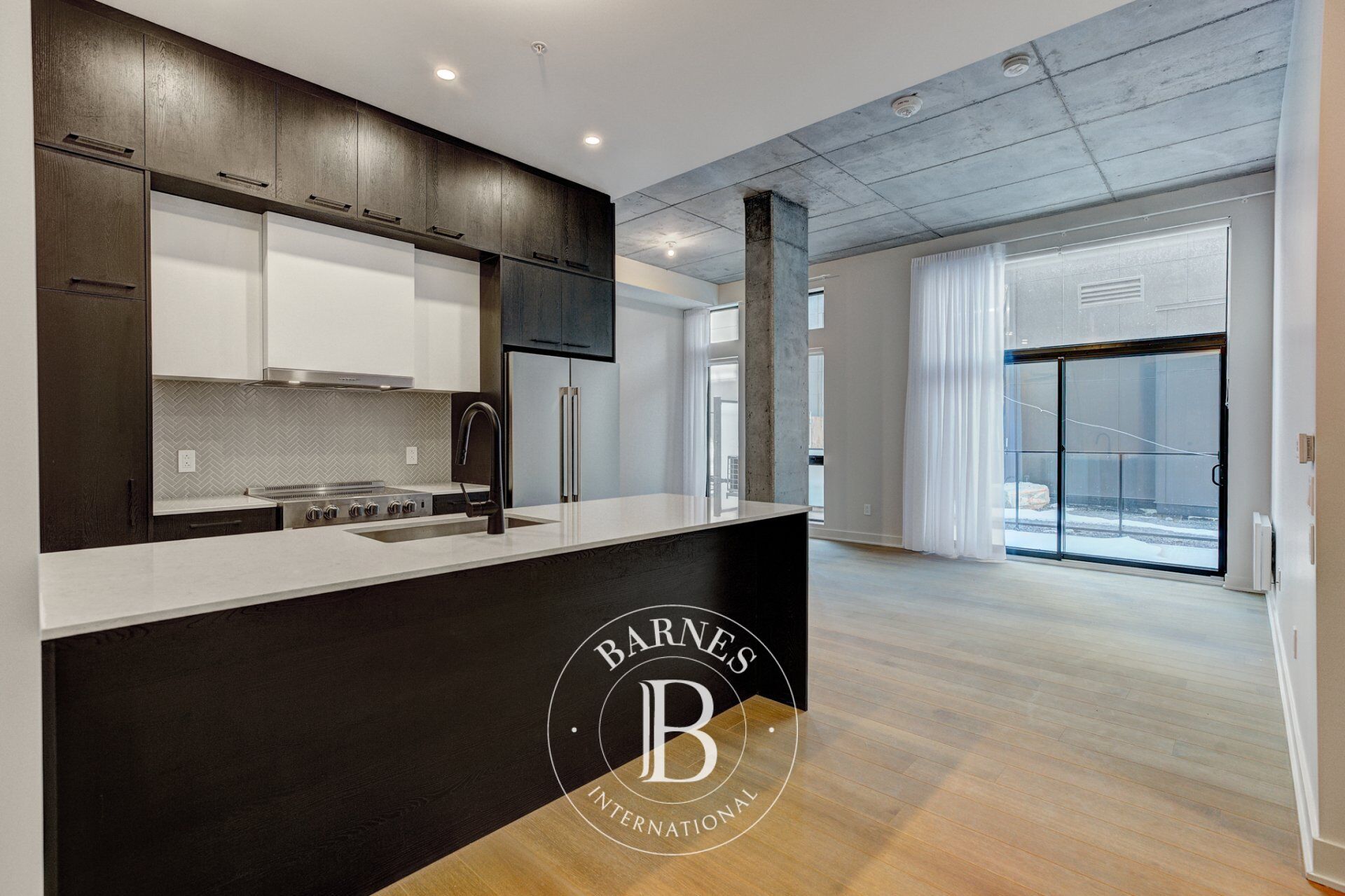 Piso Laval (Chomedey) - picture 2