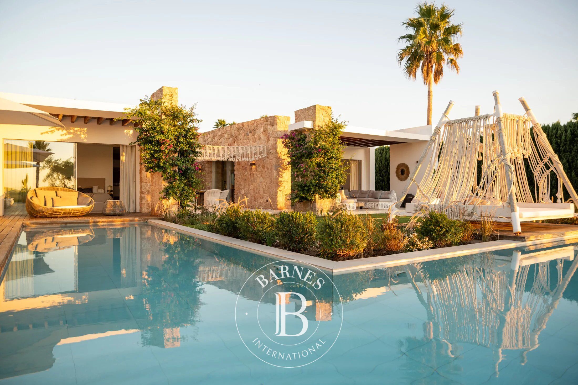 Villa Isla de Ibiza - picture 1