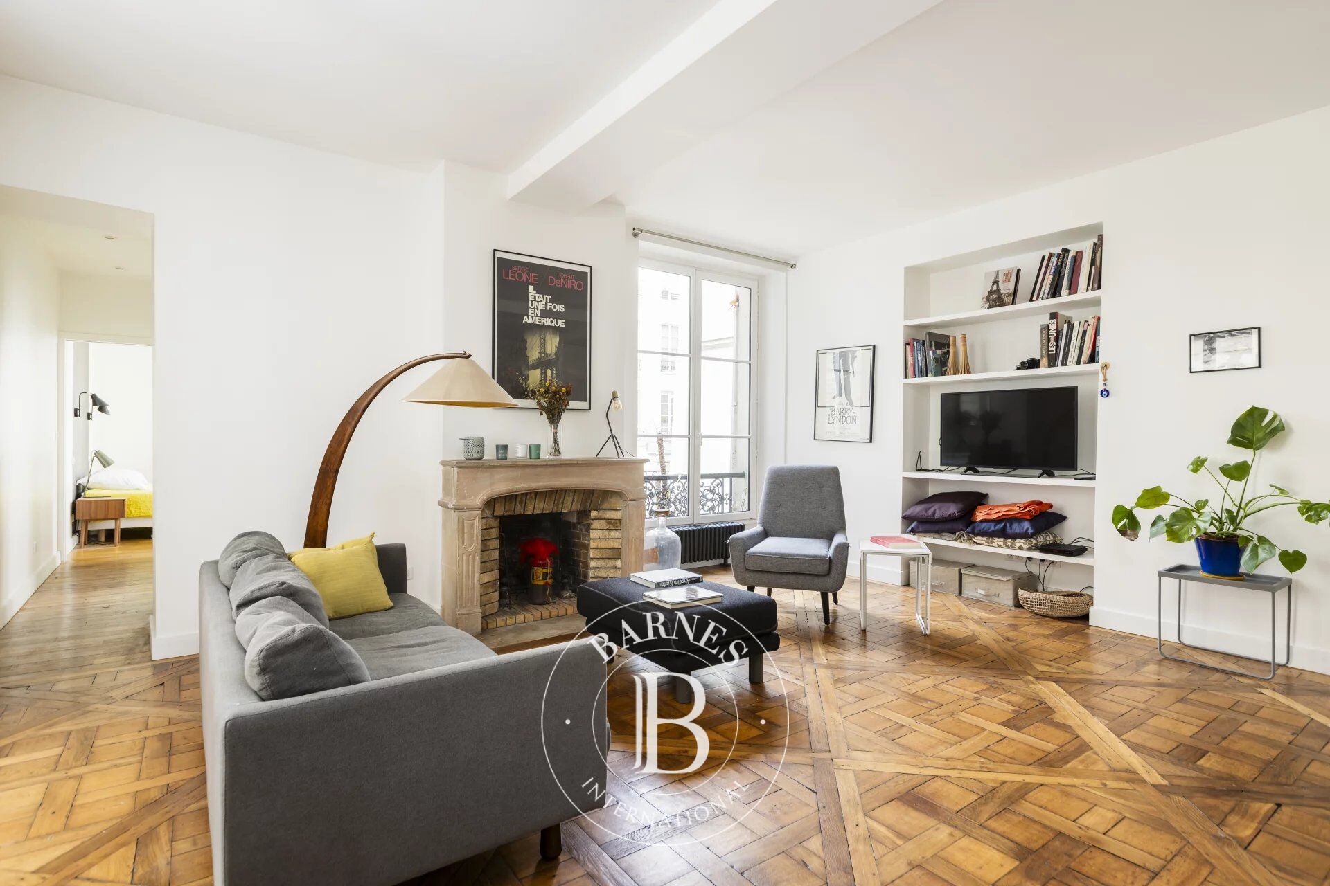 Exclusive - Off Market - Paris 6 - Monnaie - 81m² - 2 bedrooms - Bright - picture 3