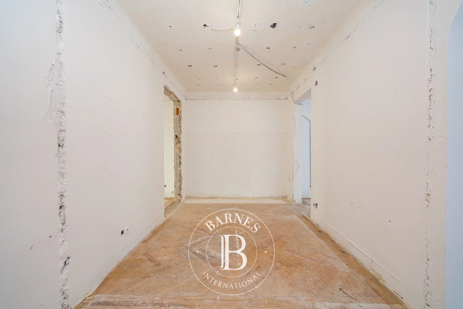 Exclusiva Vivienda a Reformar en Lista, Salamanca, en Finca Clásica - picture 3