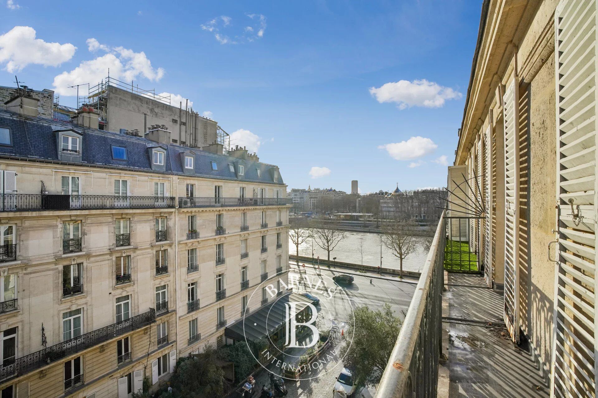 Paris 16 - Président Wilson / Marceau - Ancien - balcon et vues dégagées - picture 2