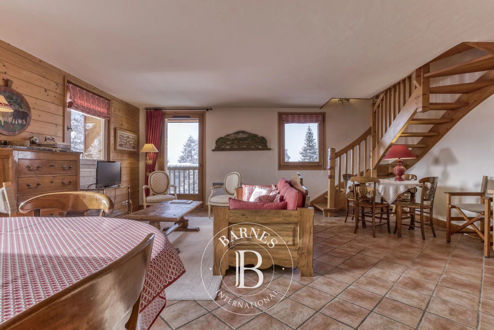 MEGÈVE – TOP-FLOOR DUPLEX APARTMENT – 2 BEDROOMS – PANORAMIC VIEW - picture 1