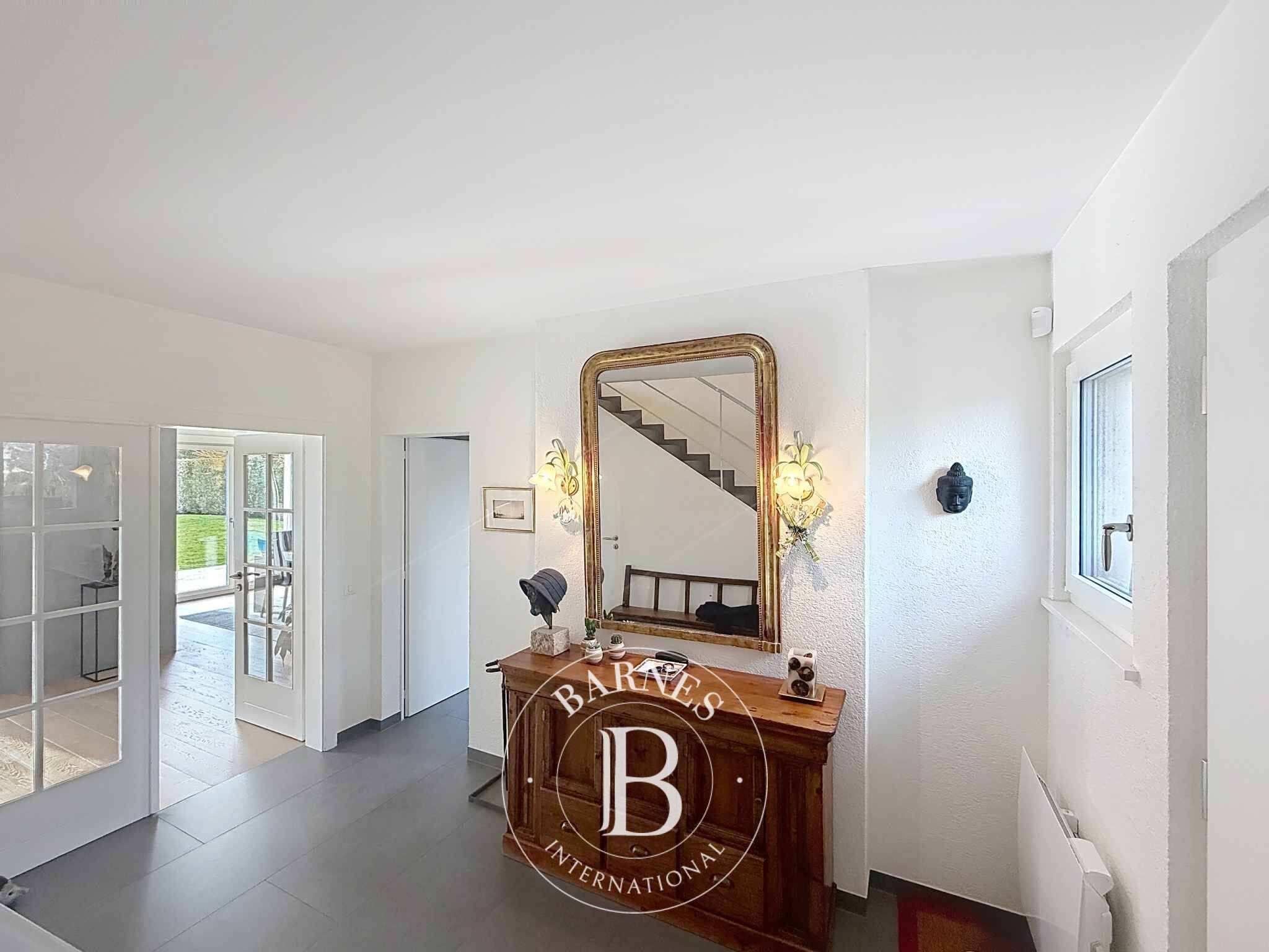 Villa Commugny - picture 2