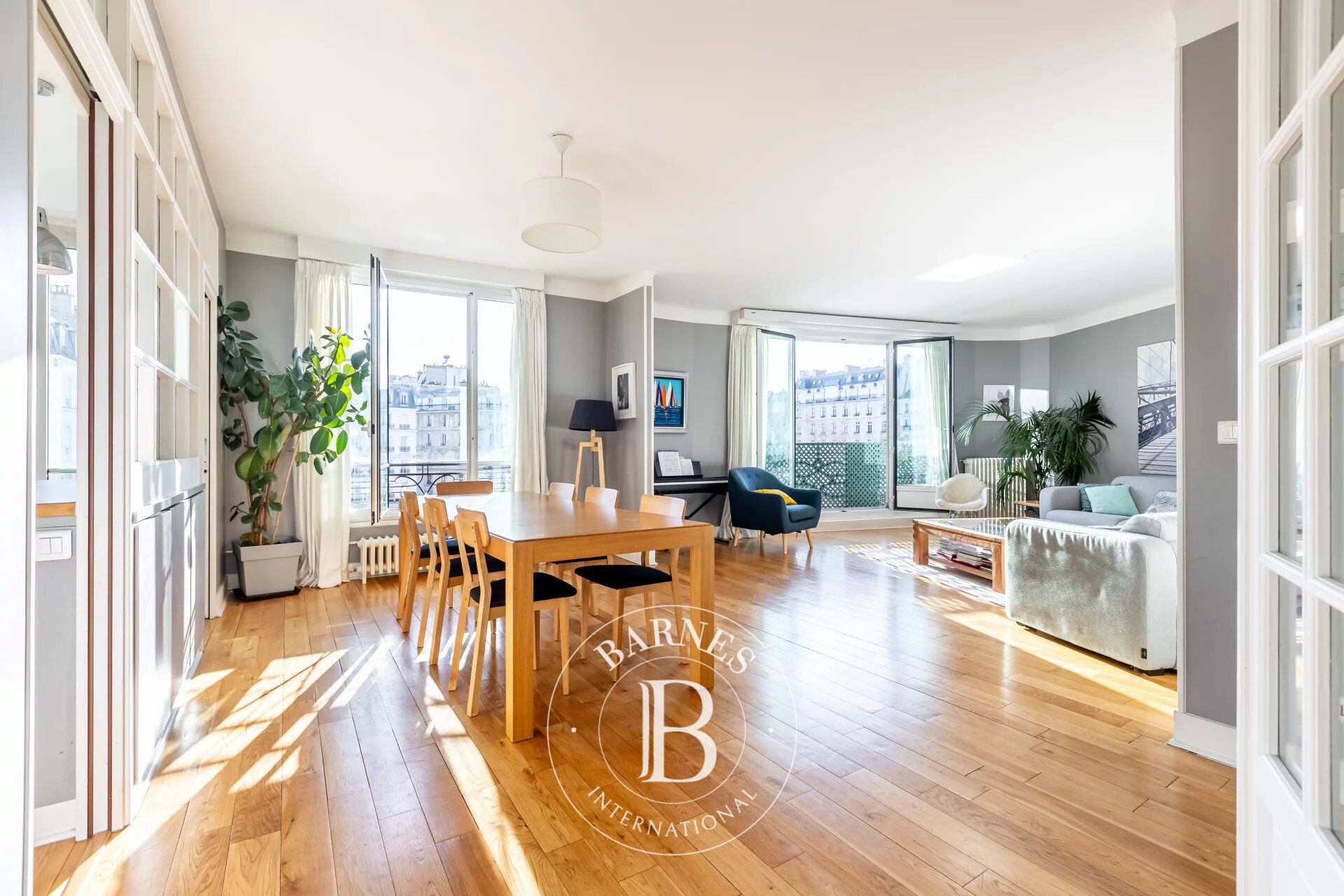 Apartment Neuilly-sur-Seine - picture 2