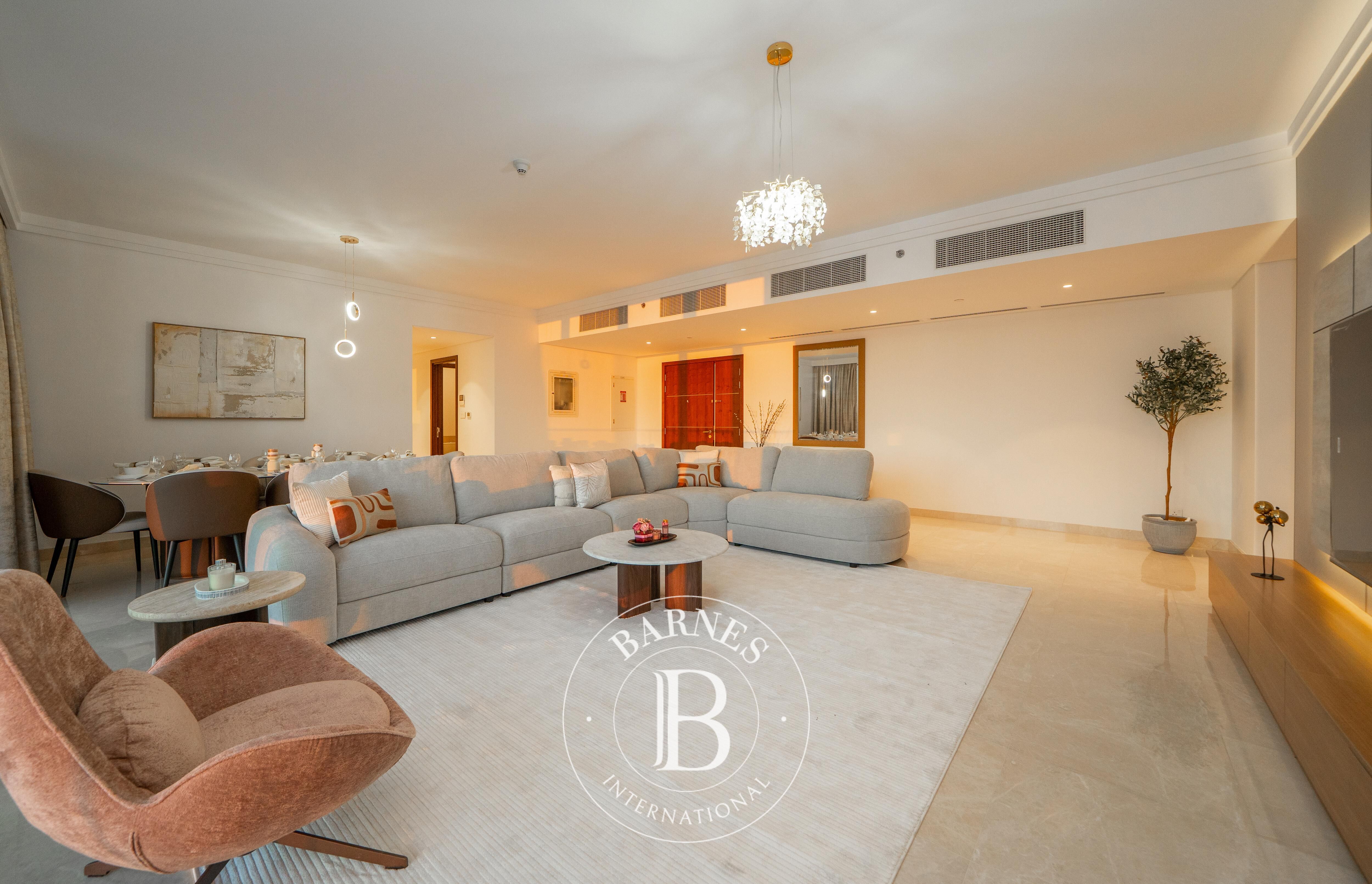 4 Bedroom Penthouse for Sale in Downtown Dubai - picture 3