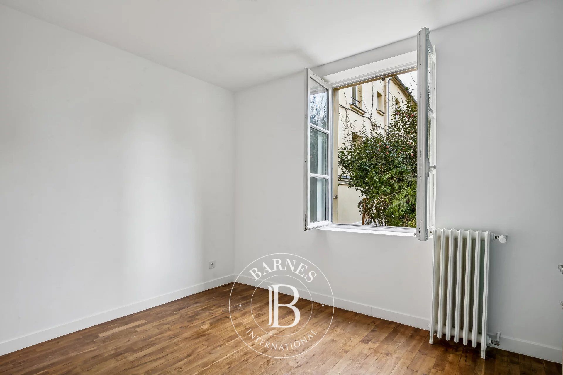 Apartment Versailles - picture 3