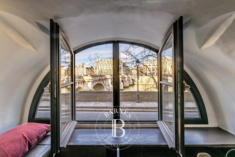 À vendre, Appartement Paris 1er - picture 1