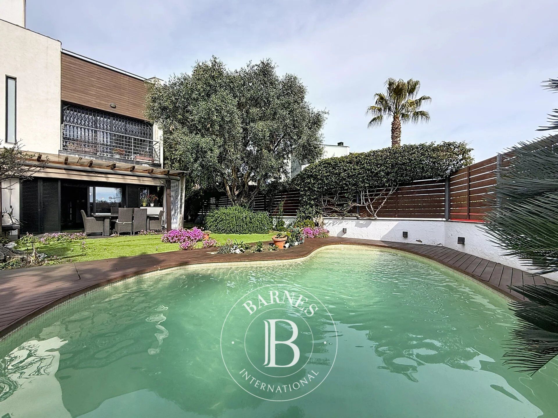 Haus mit Aufzug in Santa Susanna, Barcelona. - picture 1