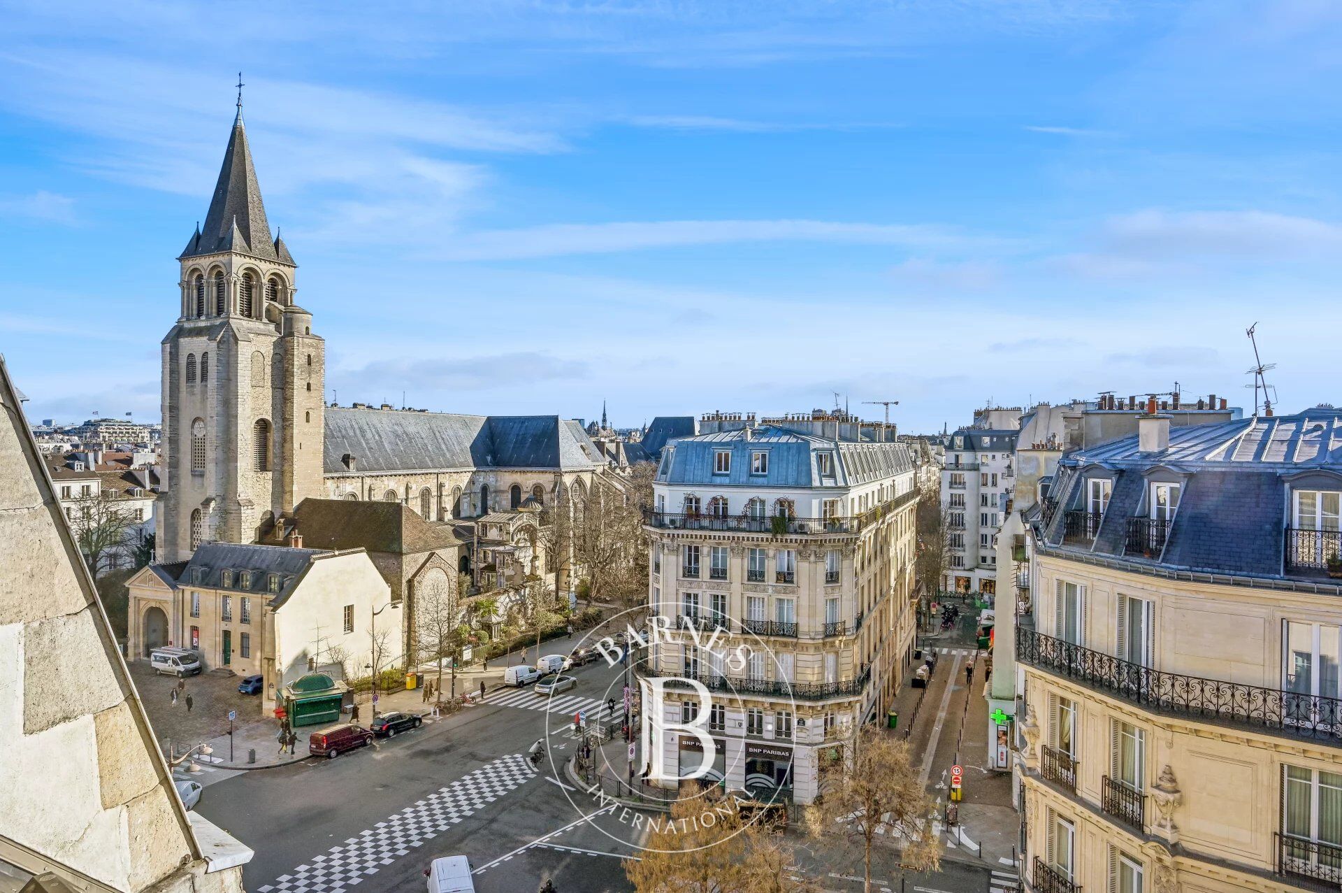 Paris 6 - Saint-Germain des Prés - Top floor - Lift - Unobstructed views - Light - air conditioning - High-end building - picture 1