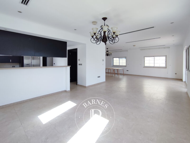 À louer Villa | Jumeirah Park - picture 2