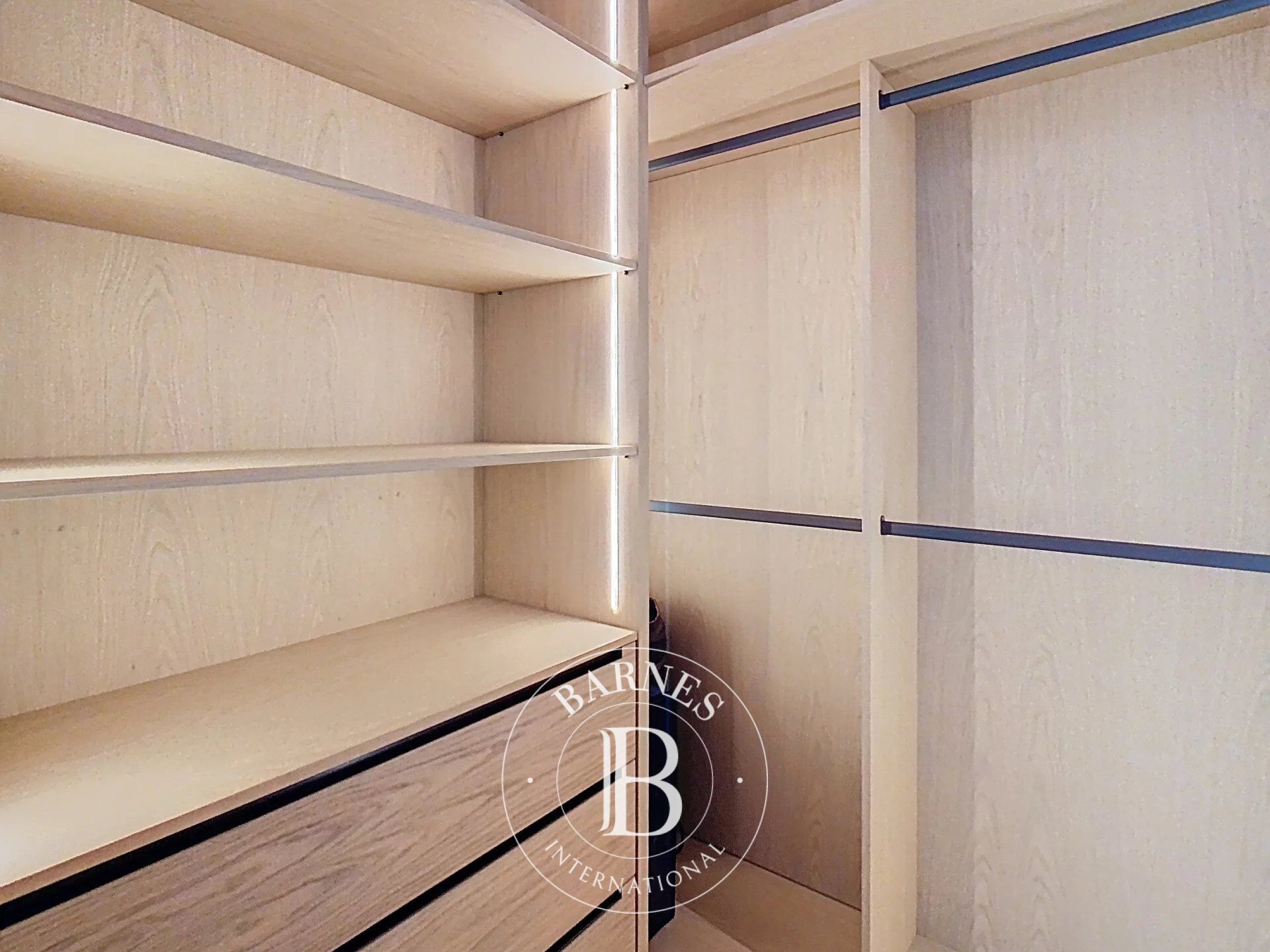 À louer Appartement | Paris 8ème - picture 8