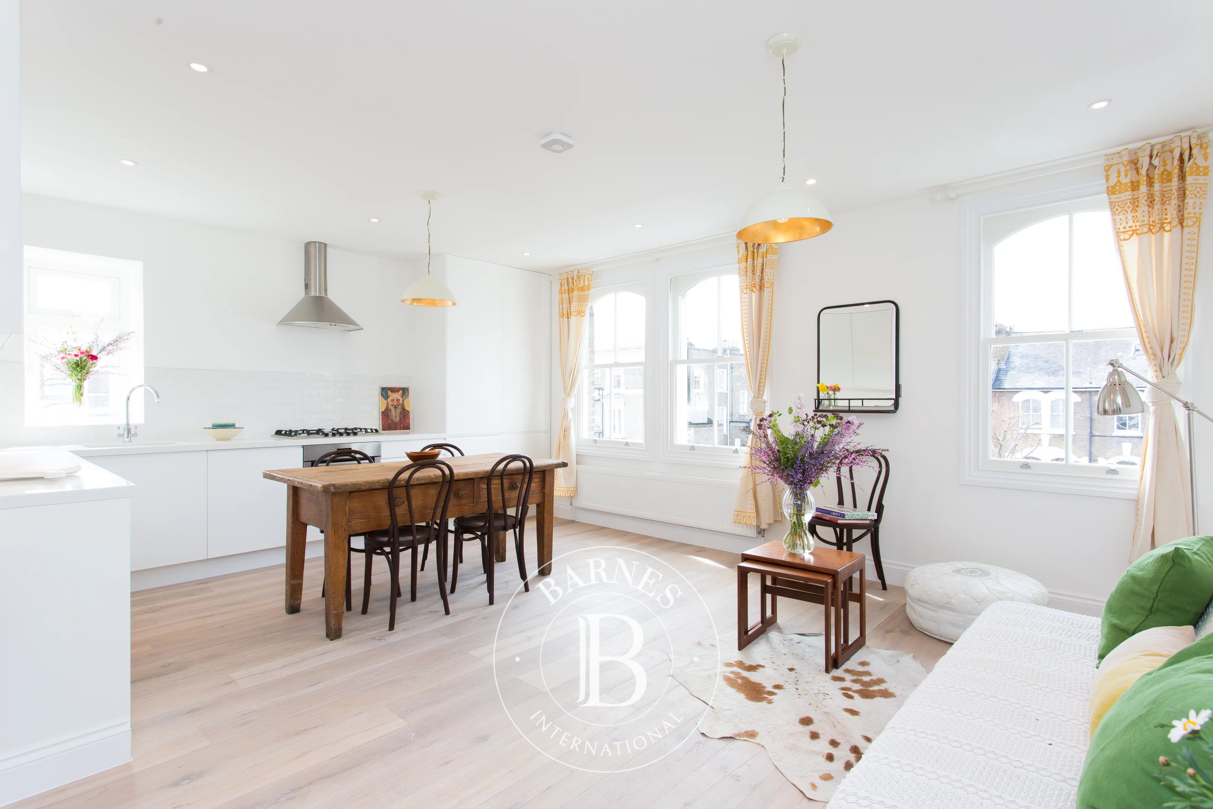 Piso London - picture 2