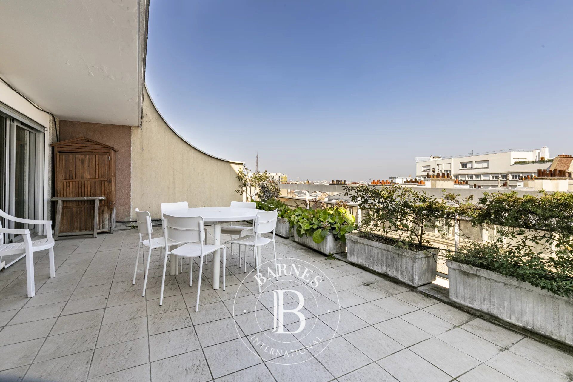 Paris 15  Pasteur- Montparnasse Penthouse en duplex  -Terrasses de plain pied- Grande  réception traversante- 4 chambres - picture 3