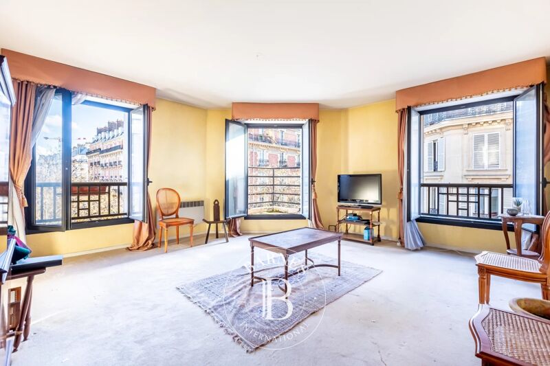 Batignolles - Appartement familial lumineux – Étage élevé à rénover