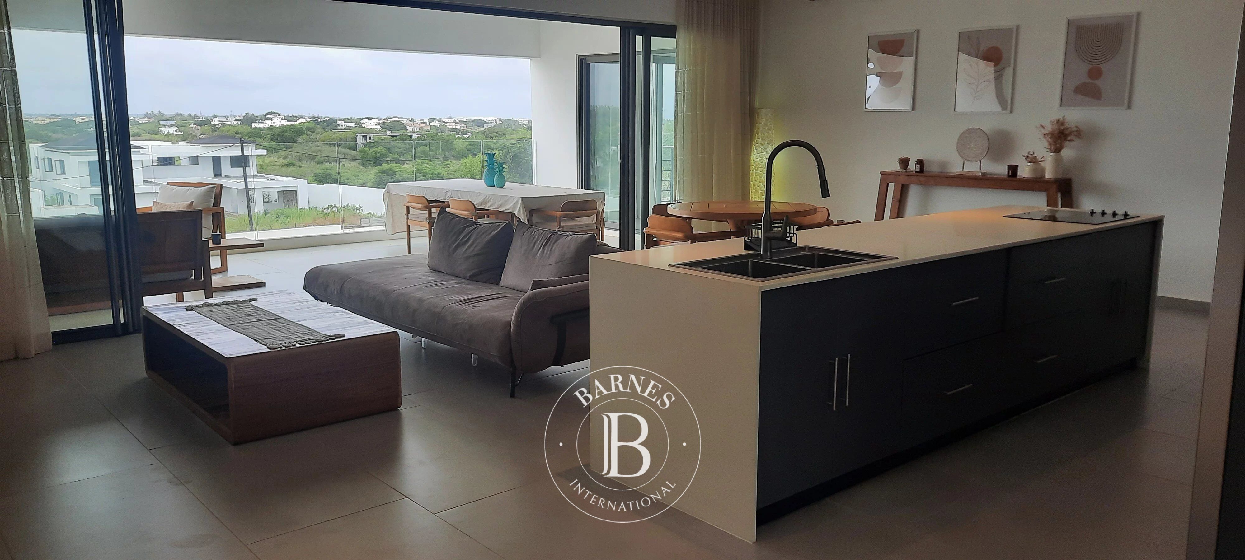 PEREYBÈRE - Appartement Moderne de 3 Chambres - picture 2