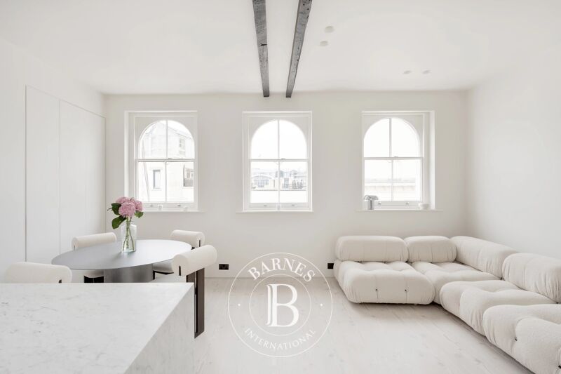 For Rent Apartment | London - picture 3