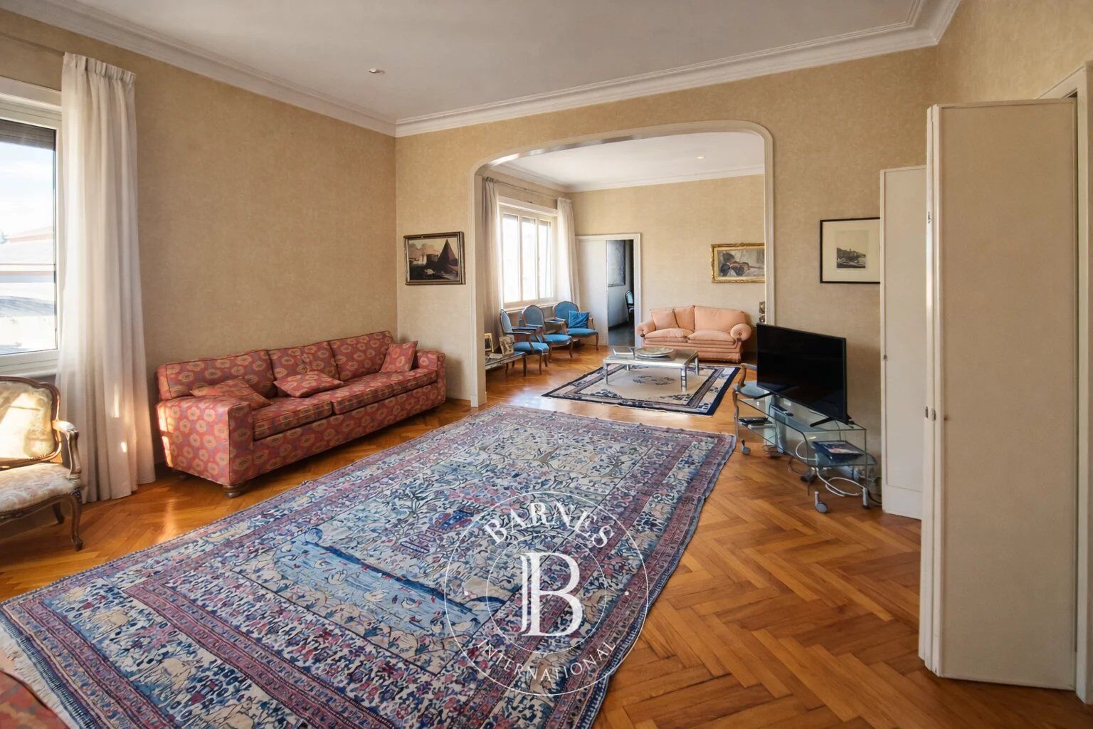 Parioli – Prestigious residence with terrace and open views - picture 2