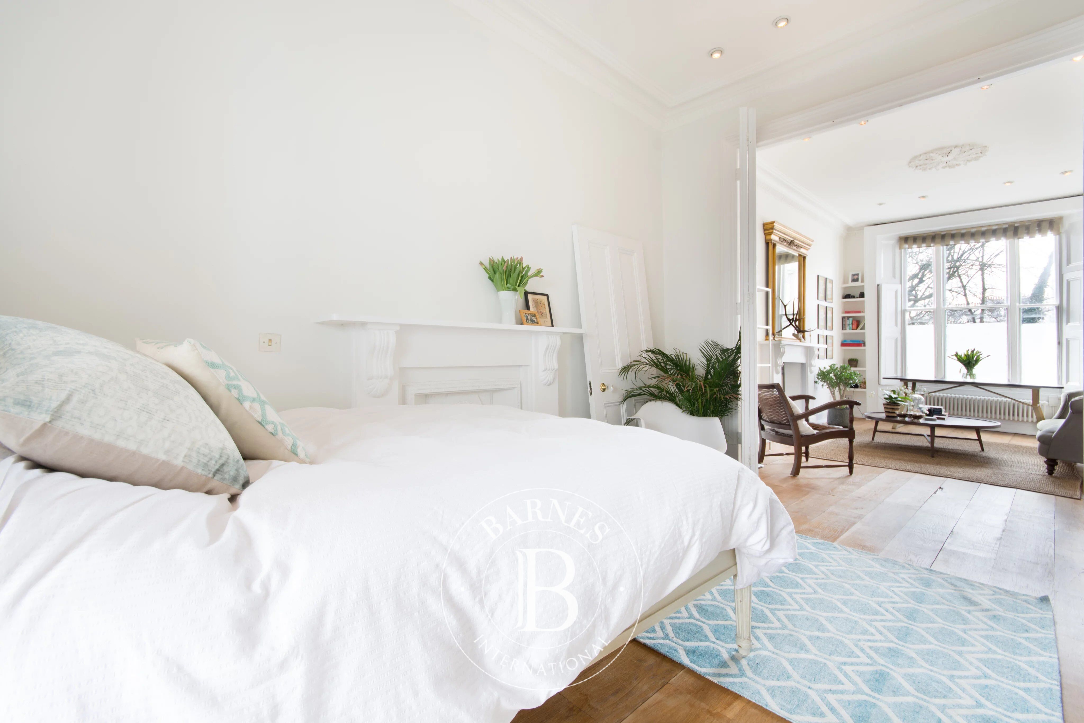 Ladbroke Grove, Notting Hill W11 - picture 3