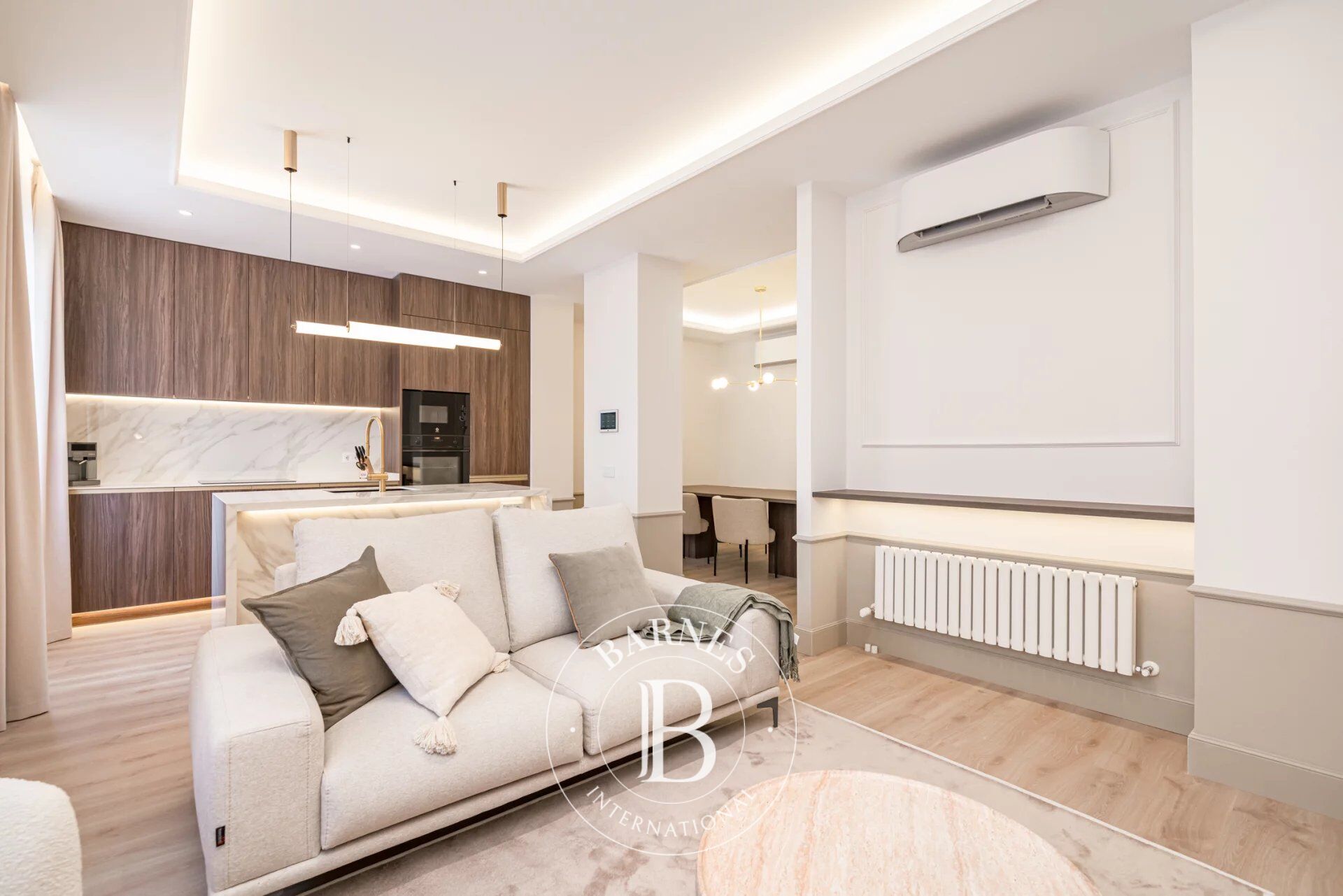 Élégance et Lumière dans le Quartier de Salamanca - picture 3