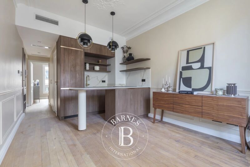 For Sale Apartment | Paris 8ème - picture 1