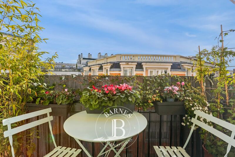 For Sale Apartment | Paris 16ème - picture 2