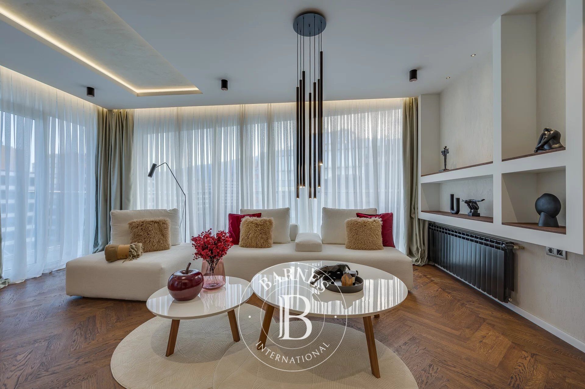 Stylishly furnished brand new two-bedroom apartment - picture 3